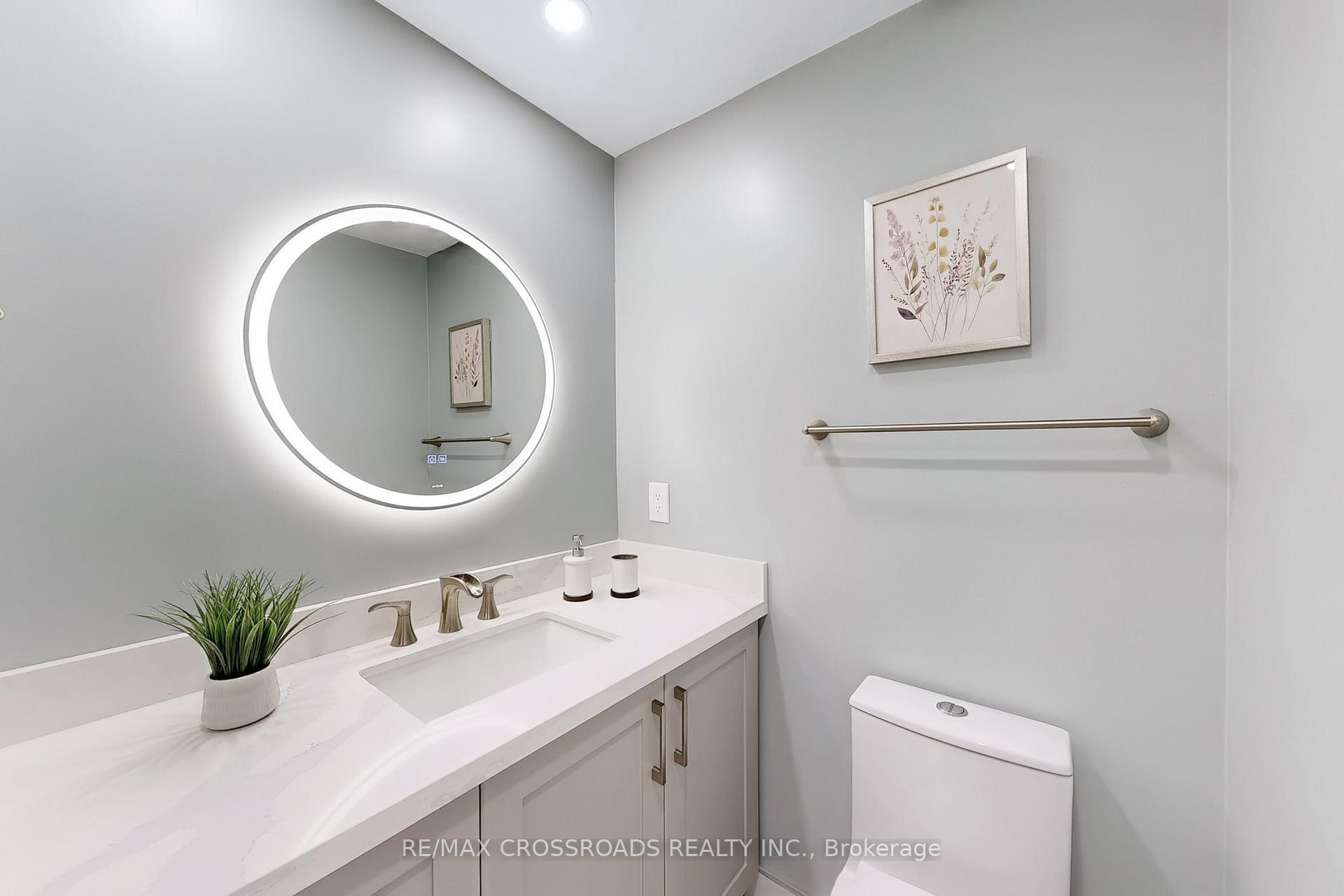 Photo 32 of 24 Dalecroft Circle, Markham, Unionville — HOMEH