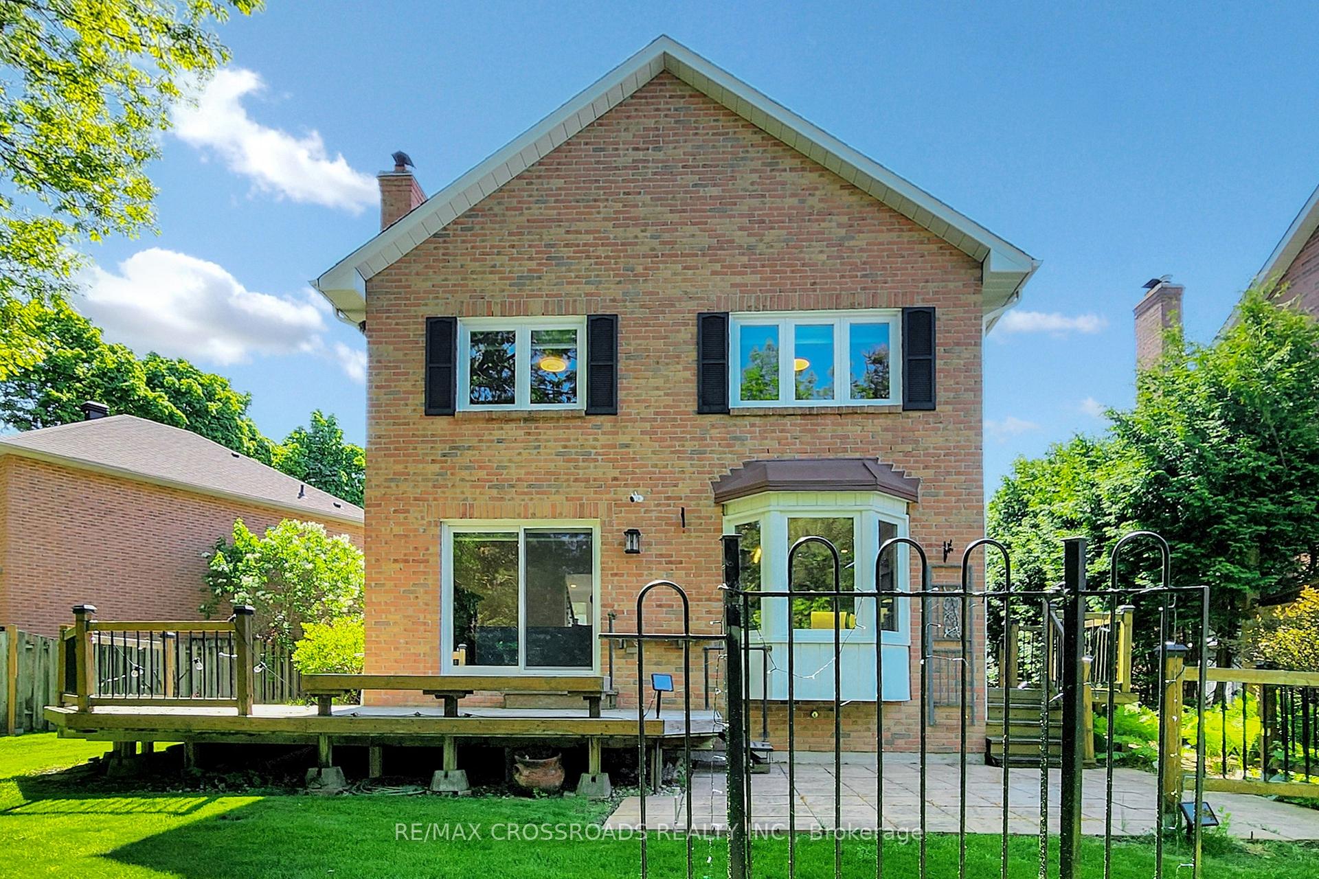 Photo 42 of 24 Dalecroft Circle, Markham, Unionville — HOMEH