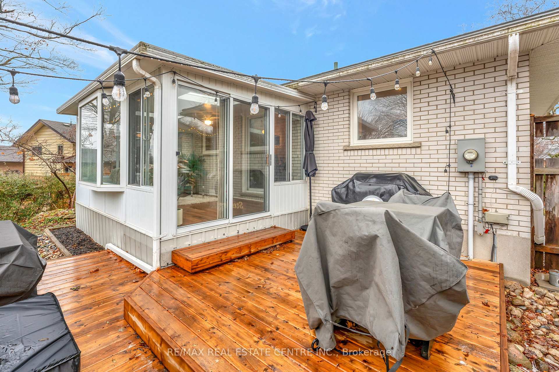 Photo 31 of 93 Crosby Drive, Kitchener — HOMEH