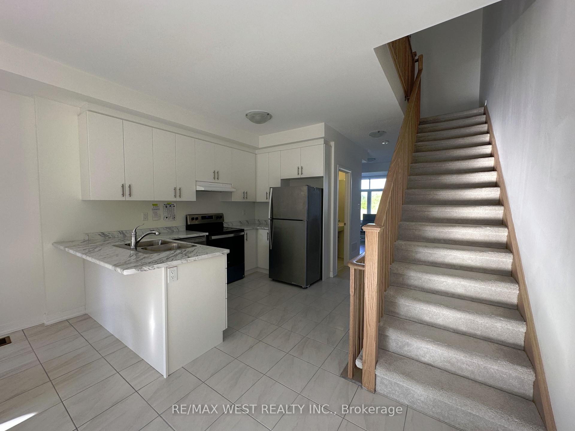 Photo 7 of Unit 2nd & 3rd Floor, 97 Carneros Way, Markham, Cedar Grove — HOMEH