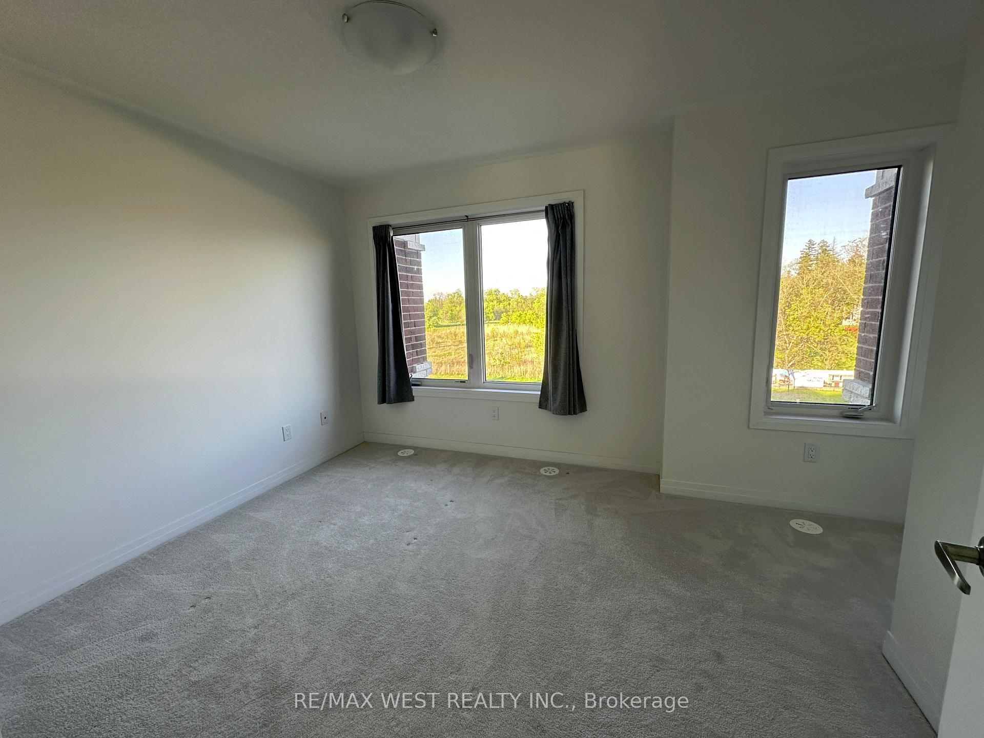 Photo 18 of Unit 2nd & 3rd Floor, 97 Carneros Way, Markham, Cedar Grove — HOMEH
