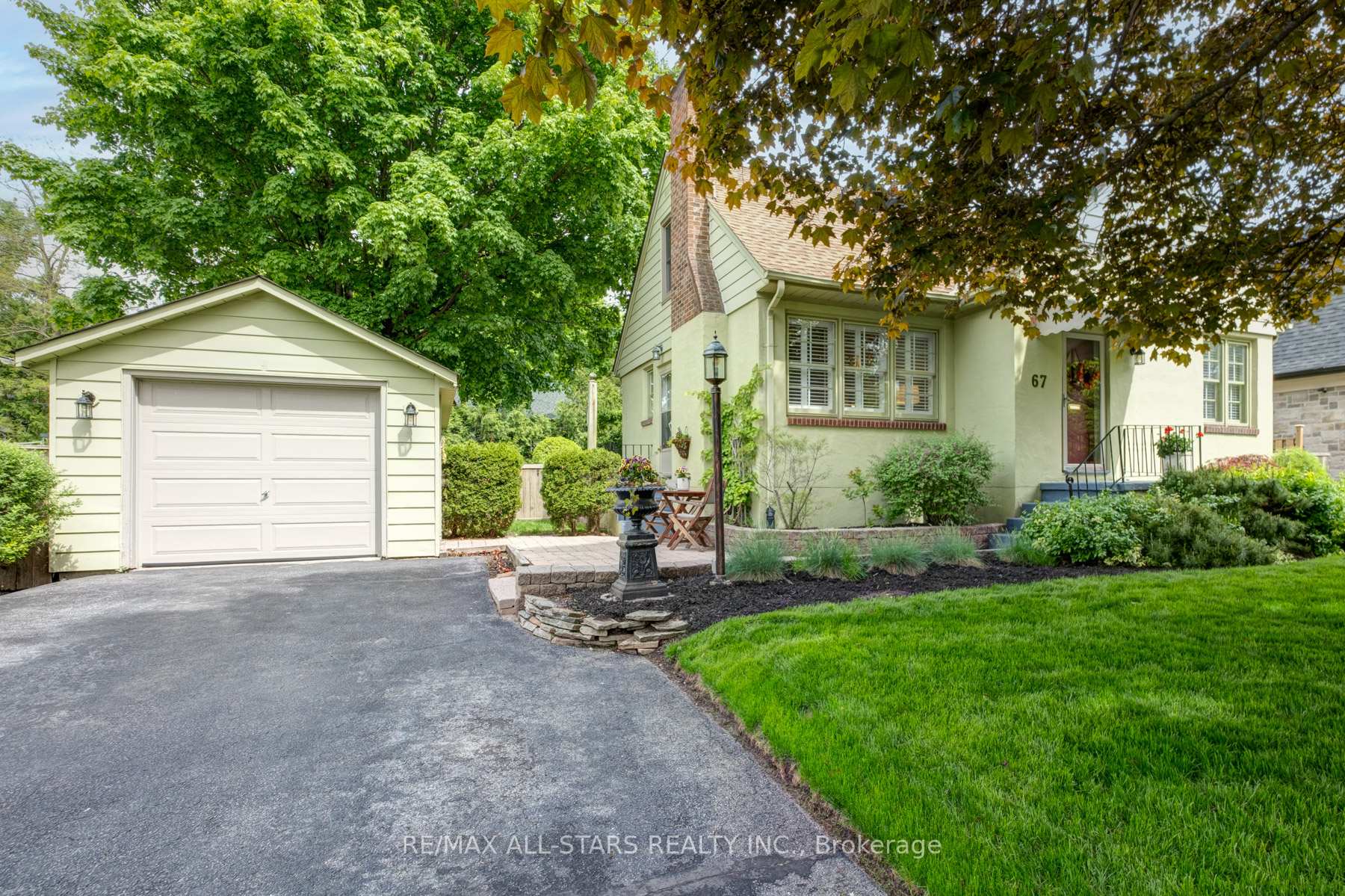 Photo 4 of 67 George Street, Markham, Old Markham Village — HOMEH