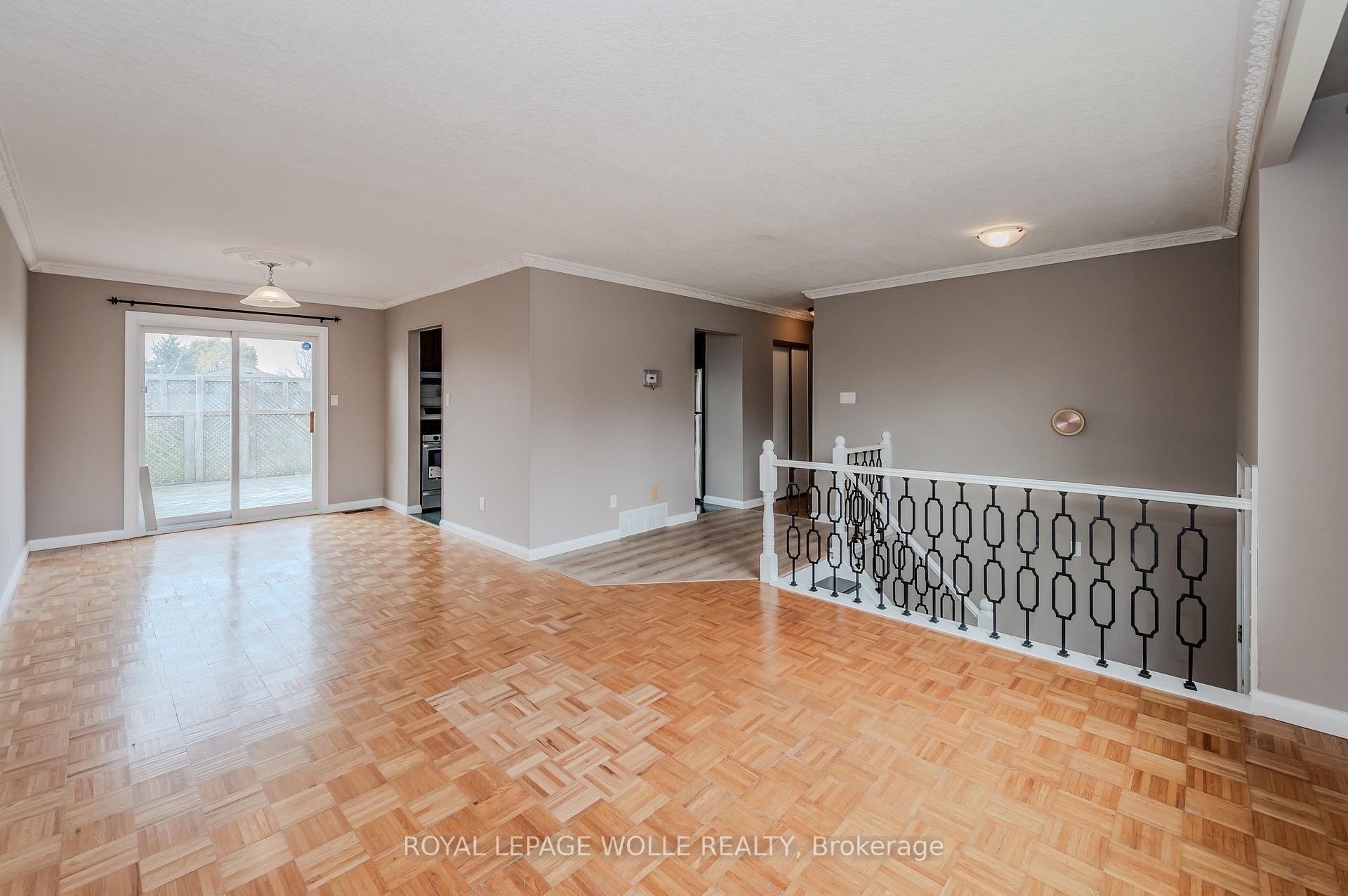 Photo 7 of 894 Strasburg Road, Kitchener — HOMEH