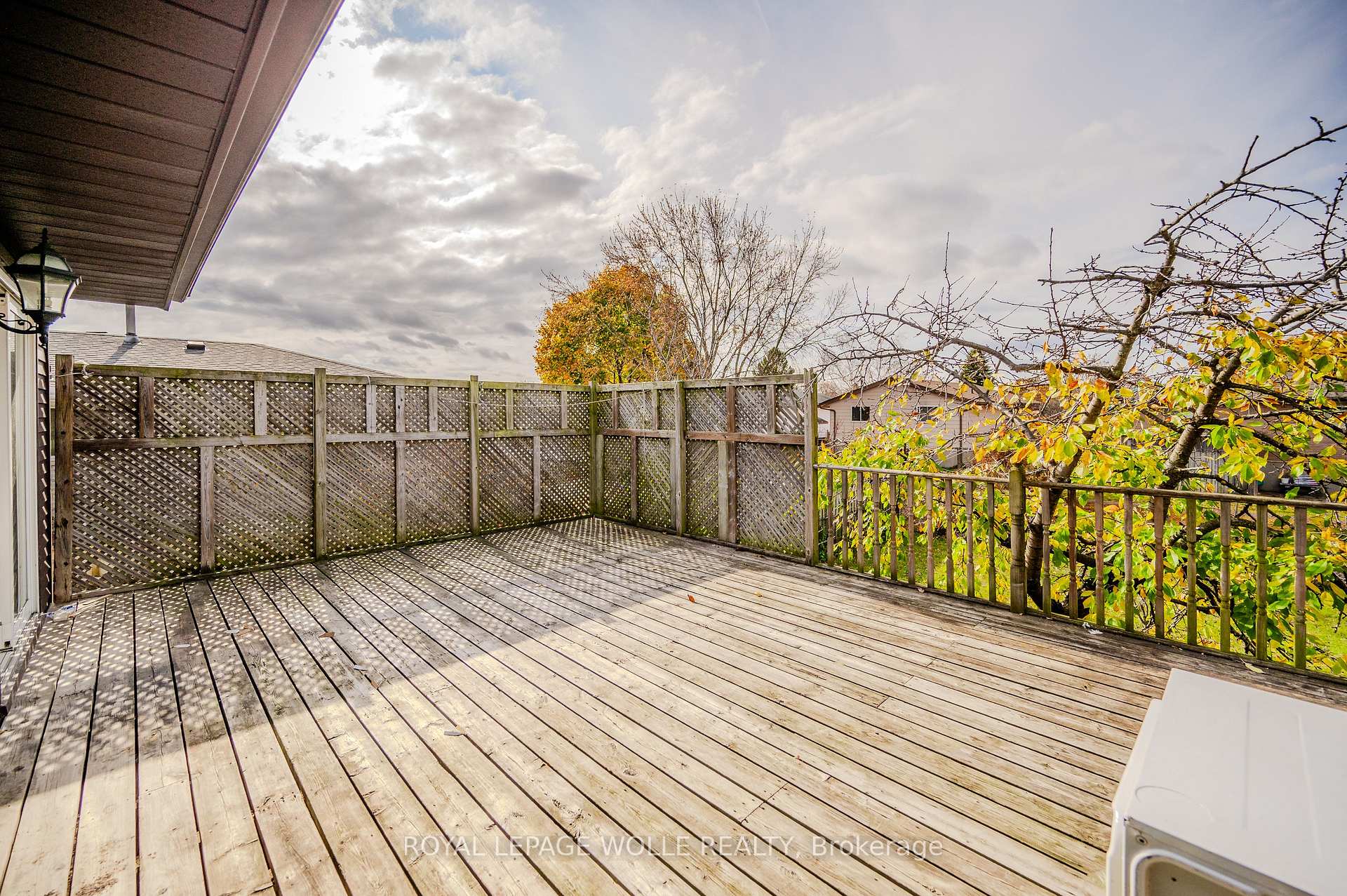 Photo 34 of 894 Strasburg Road, Kitchener — HOMEH