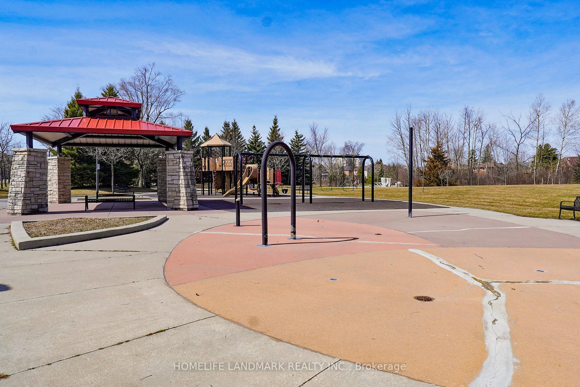Photo 28 of 523 Caboto Trail, Markham, Village Green-South Unionville — HOMEH