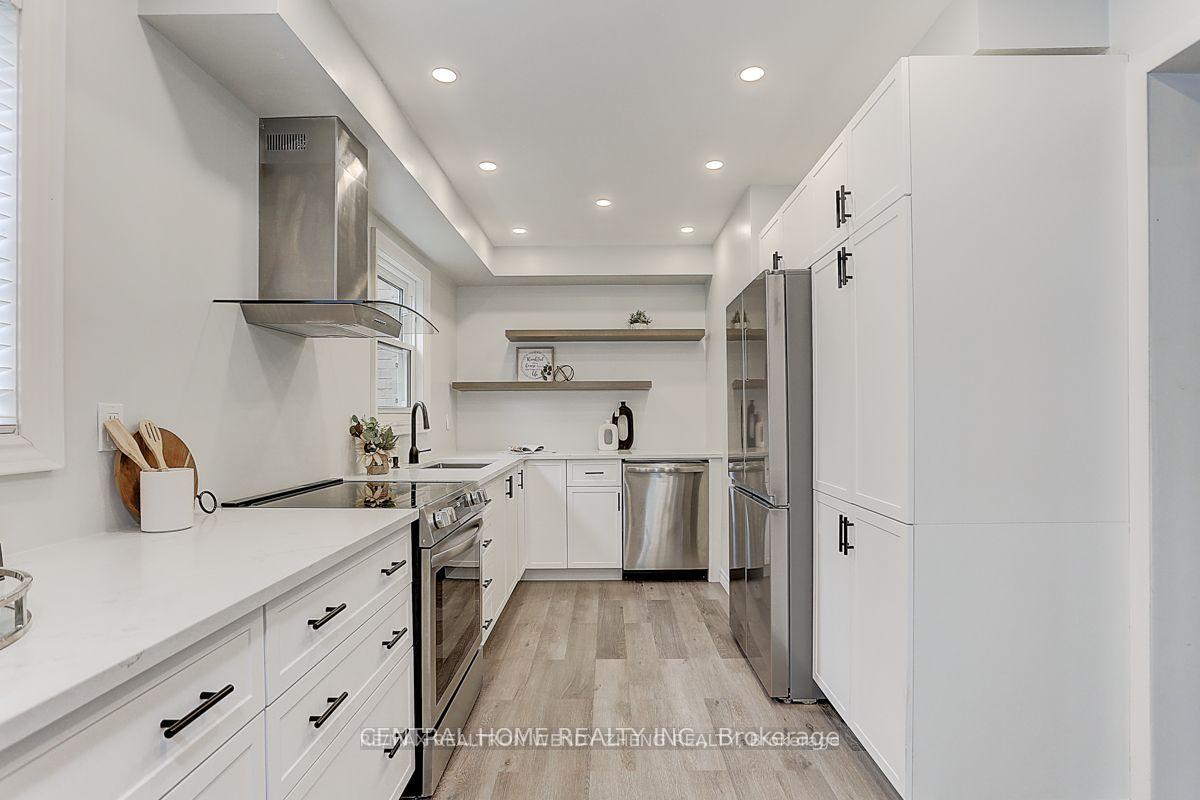 Photo 13 of Unit Main, 12 Woolen Mill Road, Markham, Raymerville — HOMEH