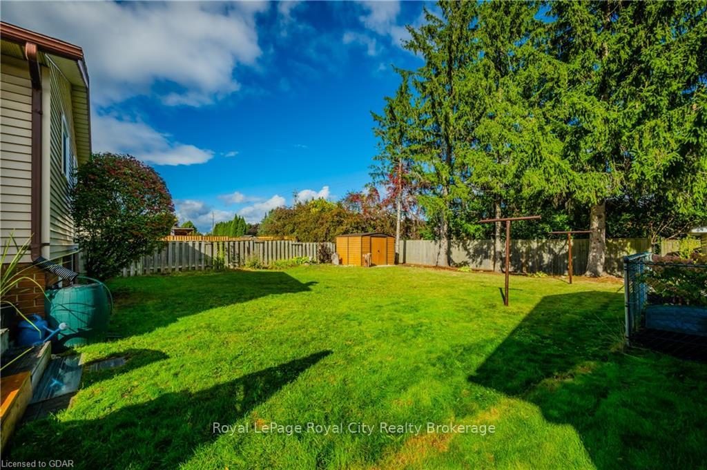 Photo 33 of 120 Oakhurst Crescent, Kitchener — HOMEH