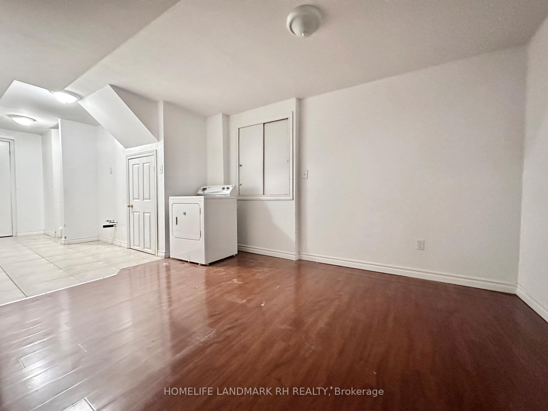 Photo 21 of 57 Castan Avenue, Markham, Village Green-South Unionville — HOMEH