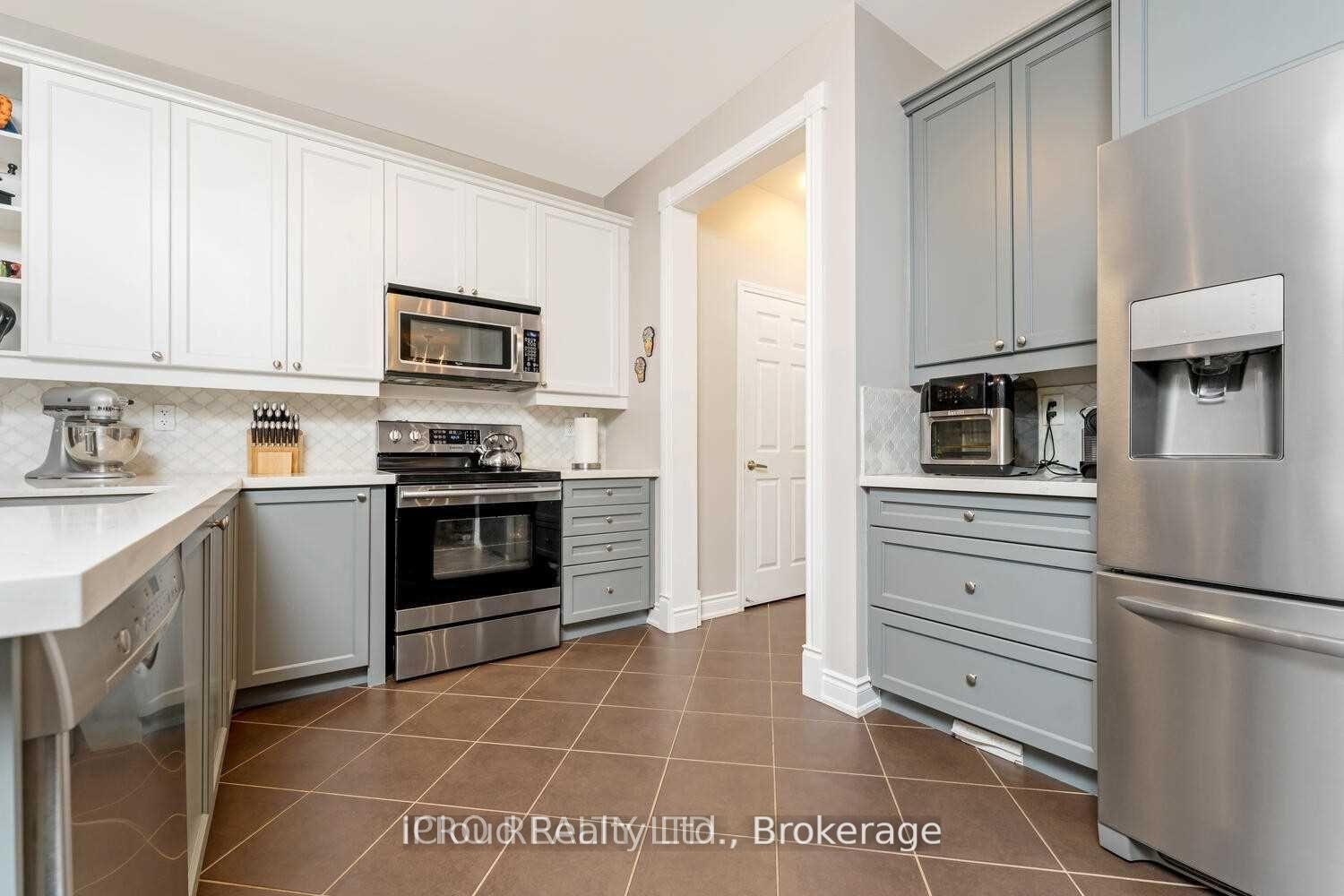 Photo 9 of 883 Pickersgill Crescent, Milton, Harrison — HOMEH