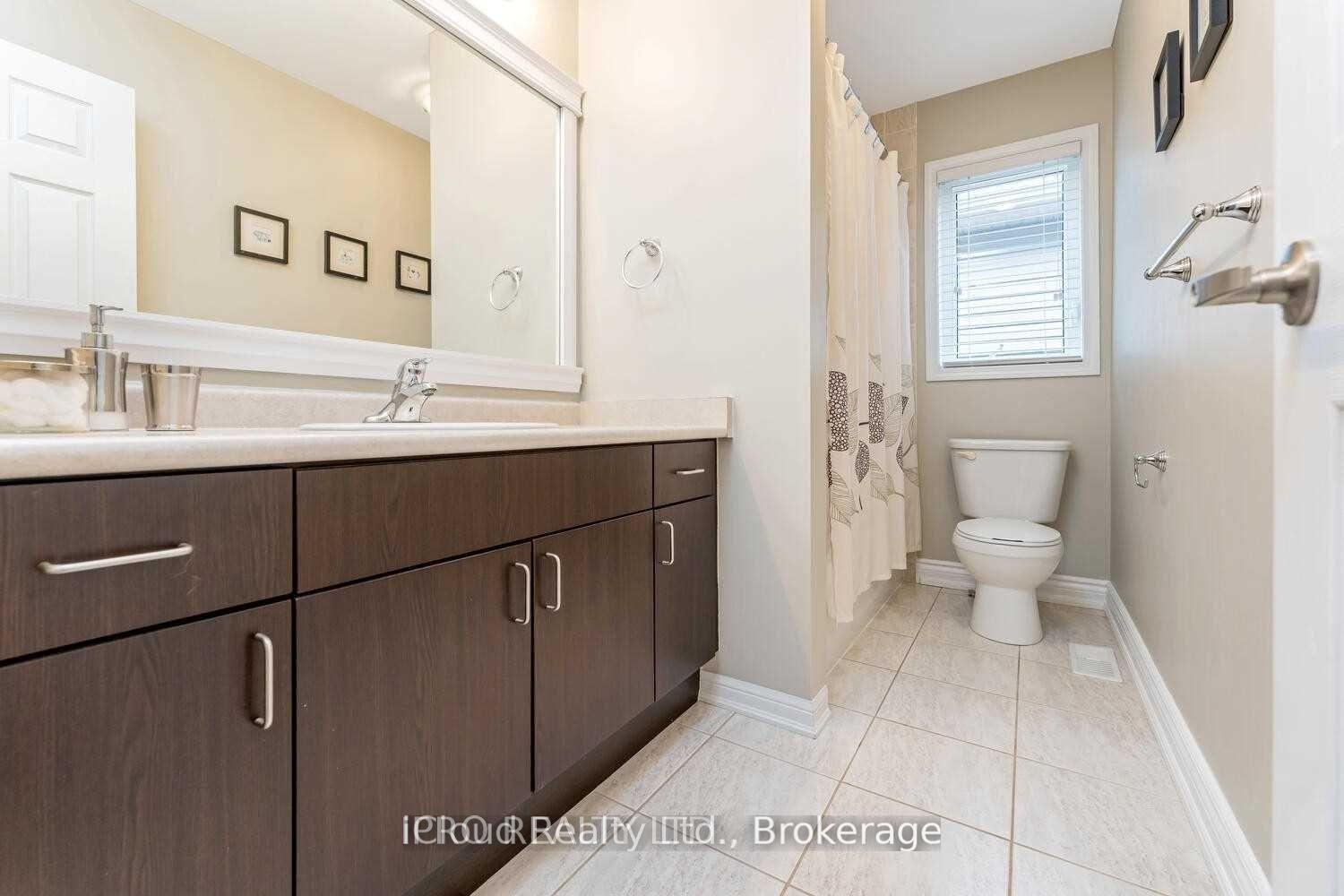Photo 25 of 883 Pickersgill Crescent, Milton, Harrison — HOMEH