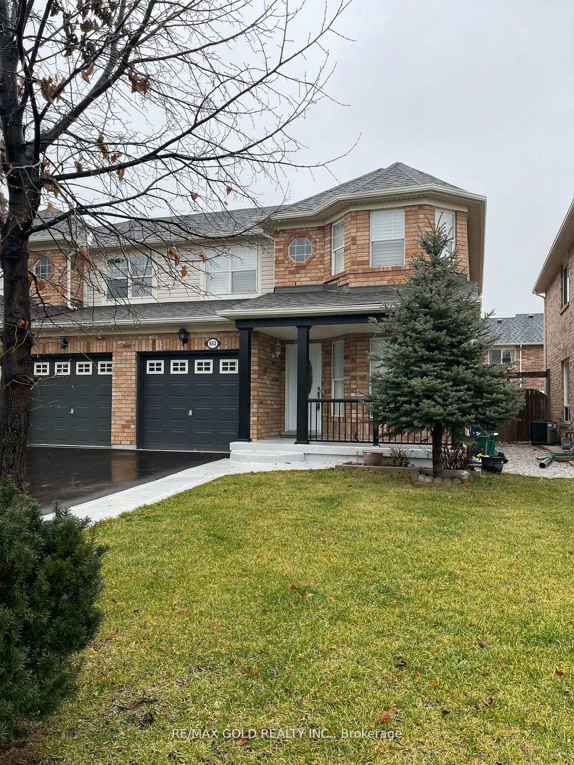 Photo 1 of 653 Hamilton Crescent, Milton, Beaty — HOMEH