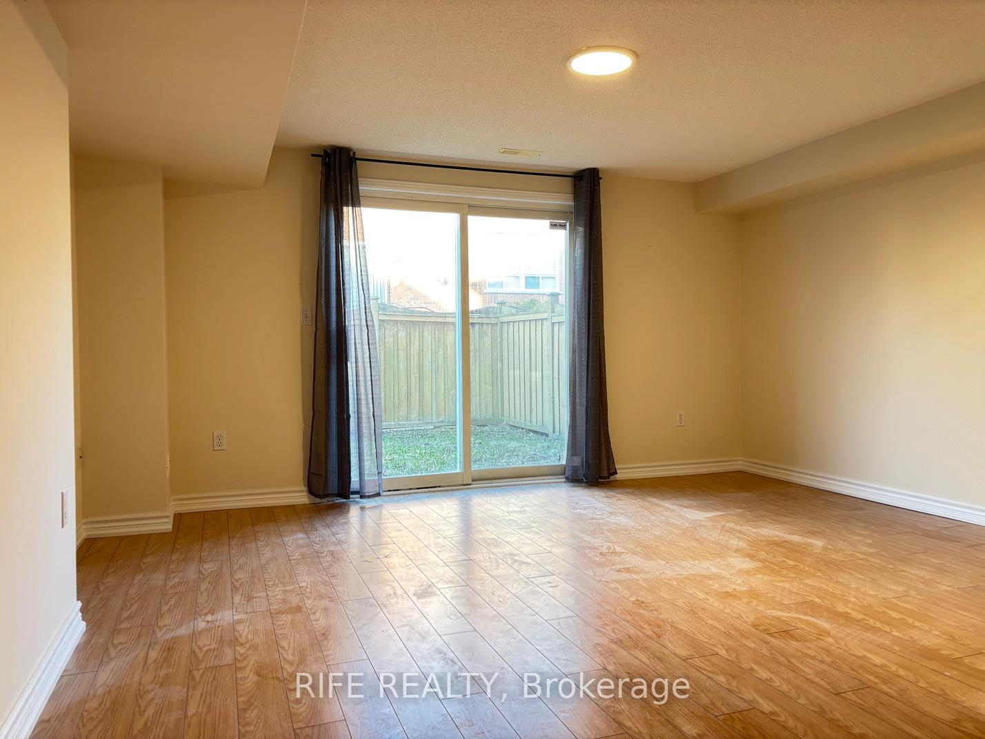 Photo 16 of 111 Orchard Hill Boulevard, Markham, Berczy — HOMEH