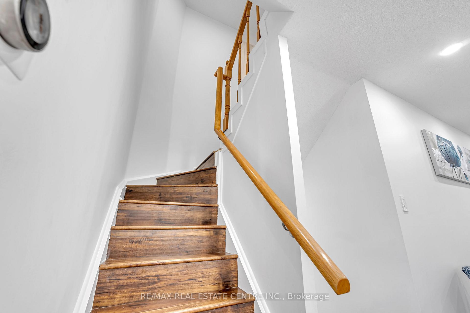 Photo 20 of 304 Andrews Trail, Milton, Clarke — HOMEH