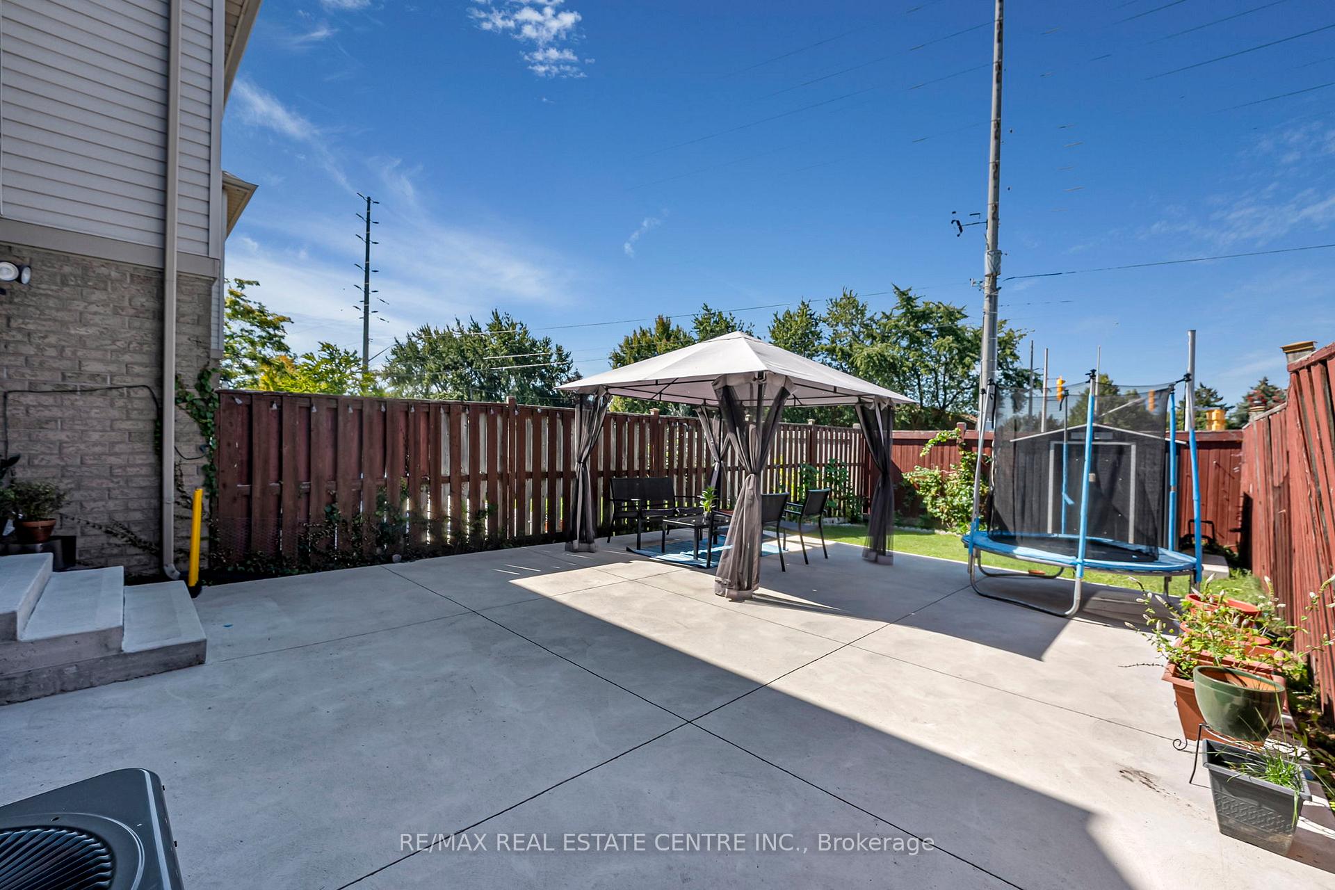 Photo 43 of 304 Andrews Trail, Milton, Clarke — HOMEH