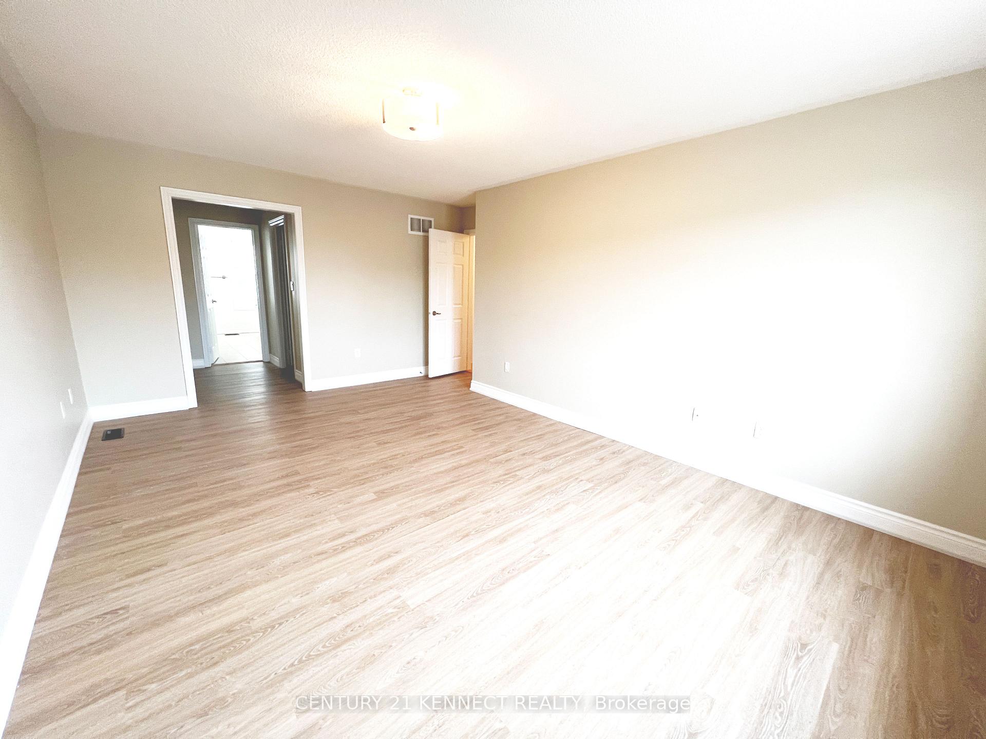 Photo 24 of 69 Reflection Road, Markham, Cathedraltown — HOMEH