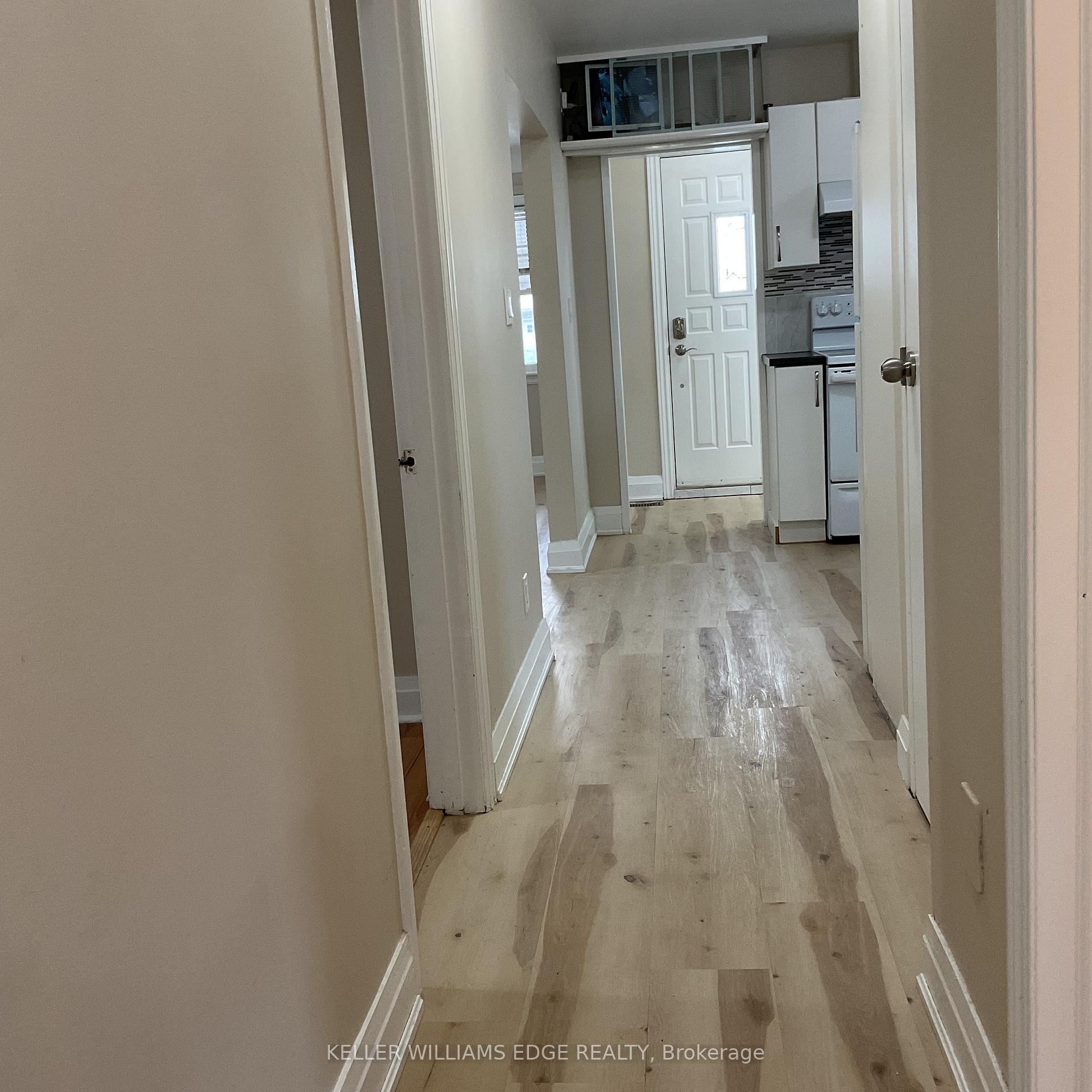 Photo 8 of 25 West 4th Street, Hamilton, Bonnington — HOMEH