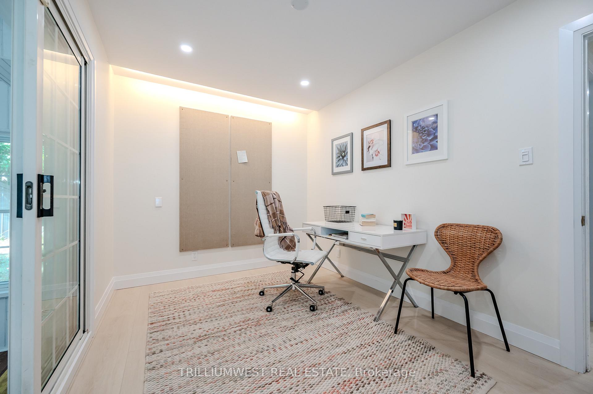 Photo 10 of 72 Valewood Place, Kitchener — HOMEH