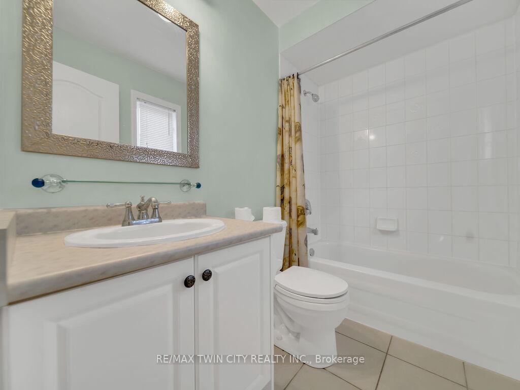 Photo 28 of 182 Doon Mills Drive, Kitchener — HOMEH