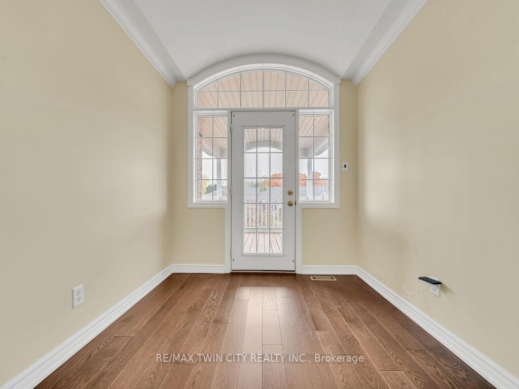Photo 29 of 182 Doon Mills Drive, Kitchener — HOMEH