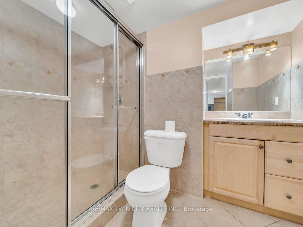 Photo 34 of 182 Doon Mills Drive, Kitchener — HOMEH
