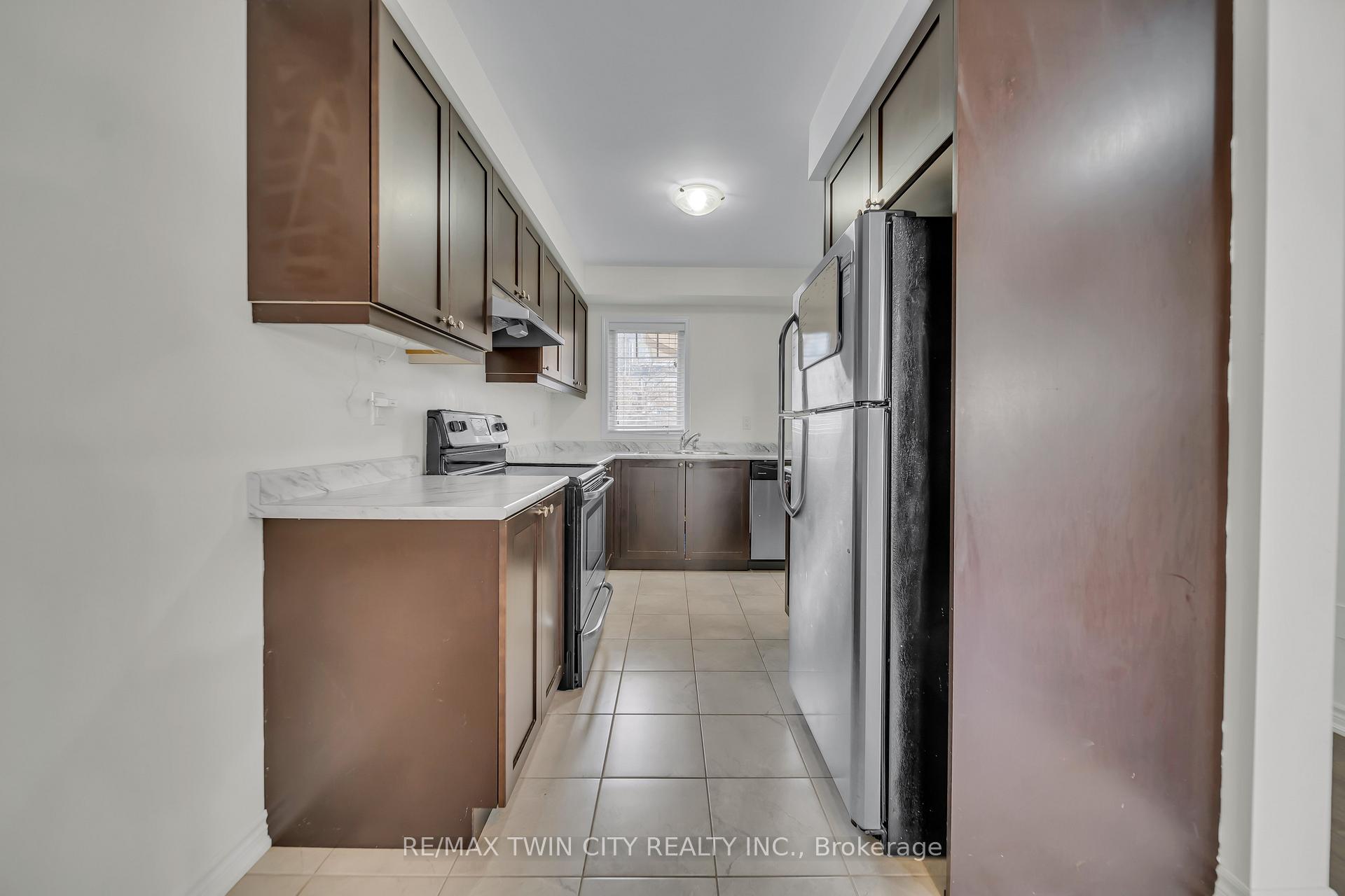 Photo 7 of 17 Stratus Street, Kitchener, Rosenburg — HOMEH