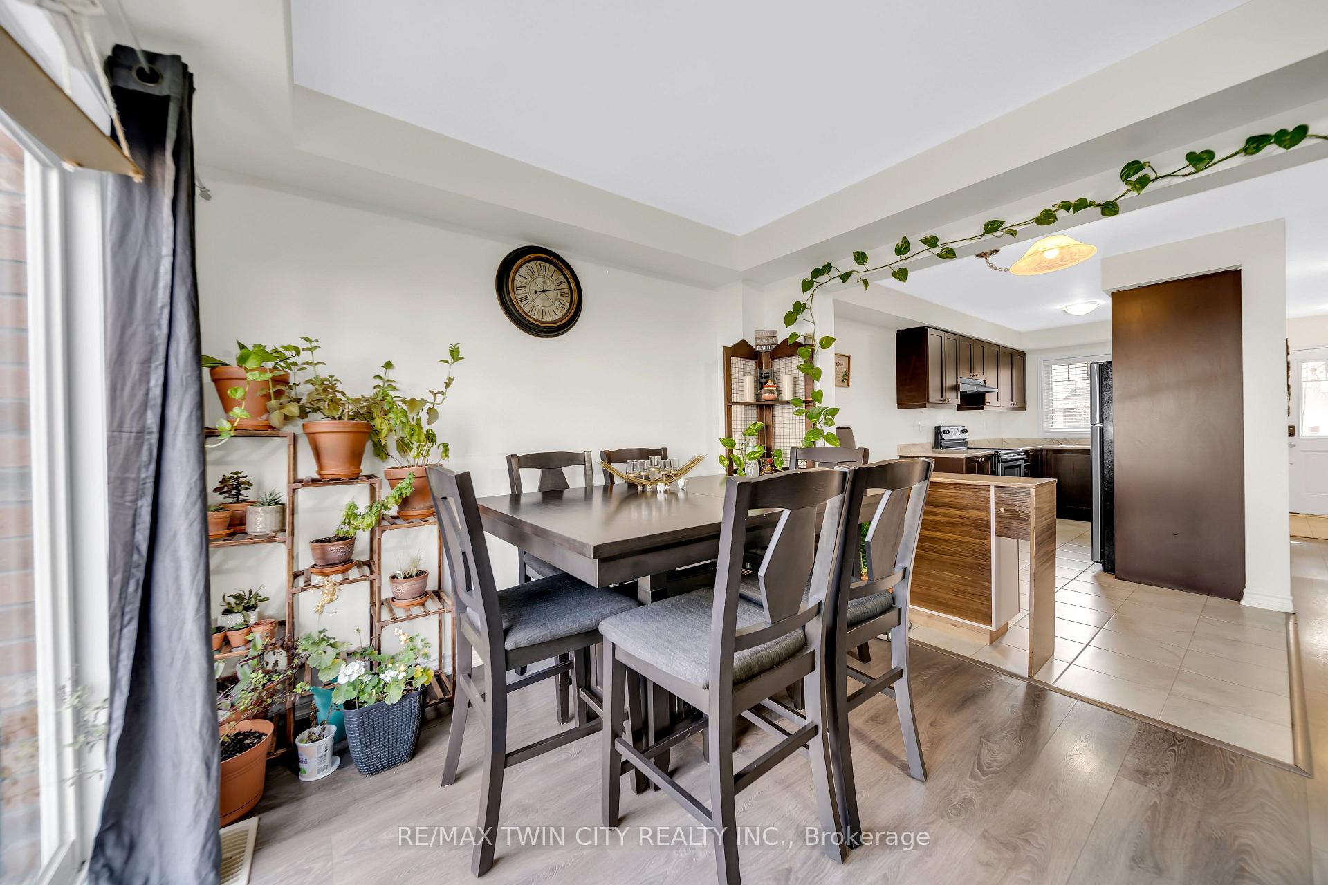 Photo 12 of 17 Stratus Street, Kitchener, Rosenburg — HOMEH
