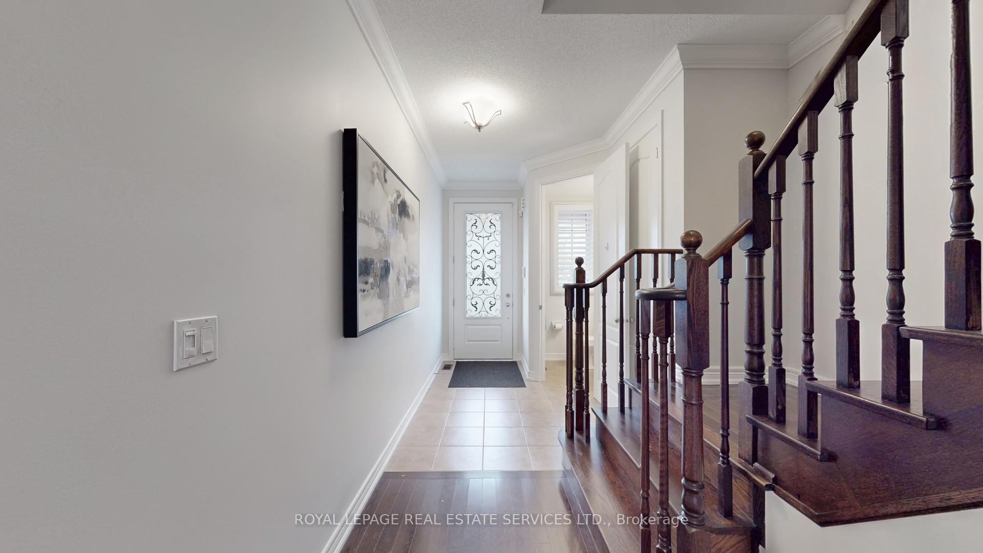 Photo 9 of 828 Miltonbrook Crescent, Milton, Willmott — HOMEH