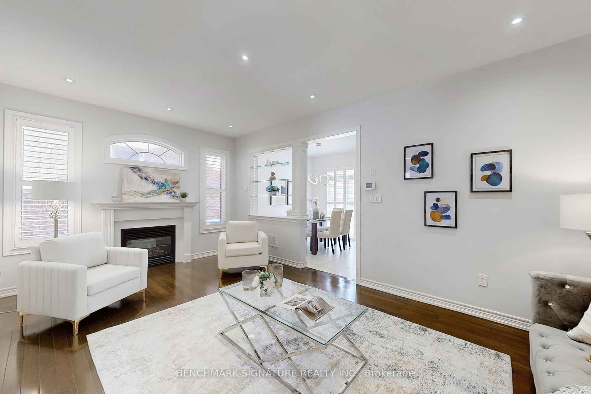 Photo 9 of 12 Staglin Court, Markham, Cathedraltown — HOMEH