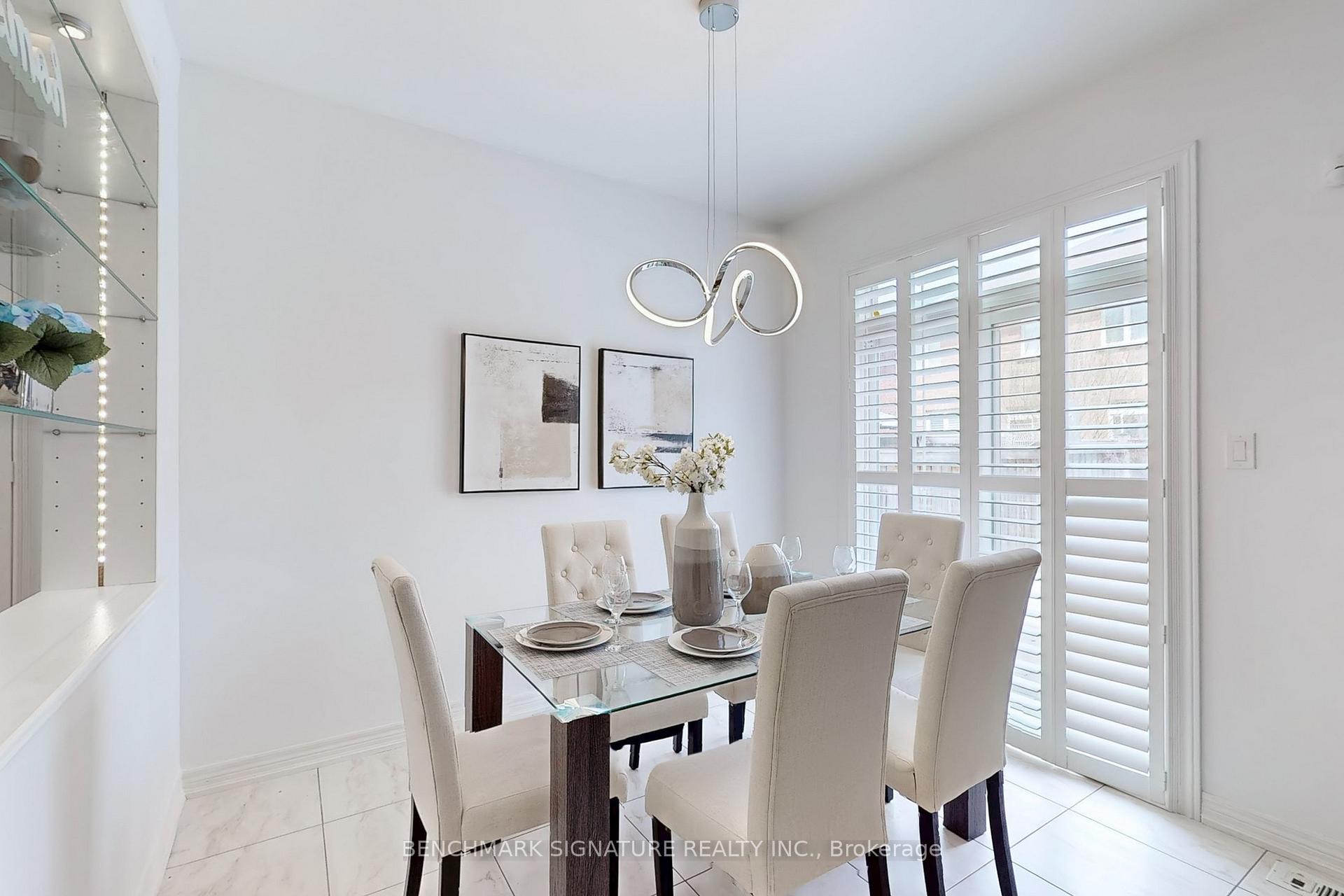 Photo 13 of 12 Staglin Court, Markham, Cathedraltown — HOMEH