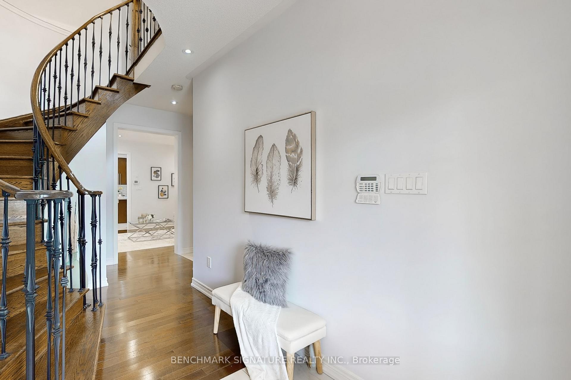 Photo 18 of 12 Staglin Court, Markham, Cathedraltown — HOMEH