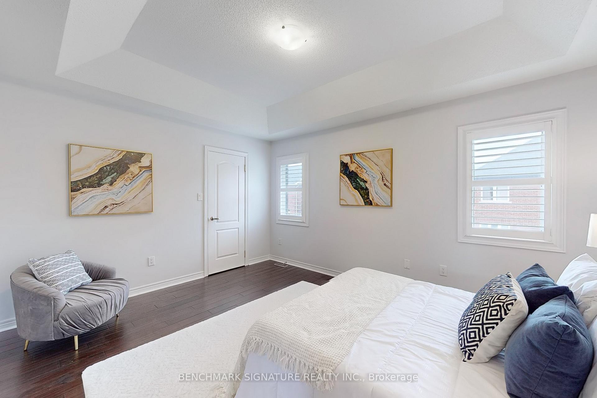 Photo 25 of 12 Staglin Court, Markham, Cathedraltown — HOMEH