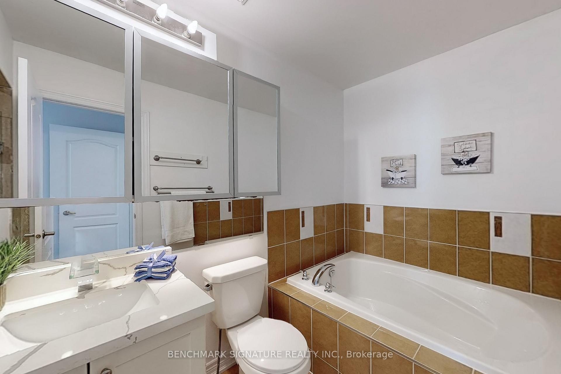 Photo 27 of 12 Staglin Court, Markham, Cathedraltown — HOMEH