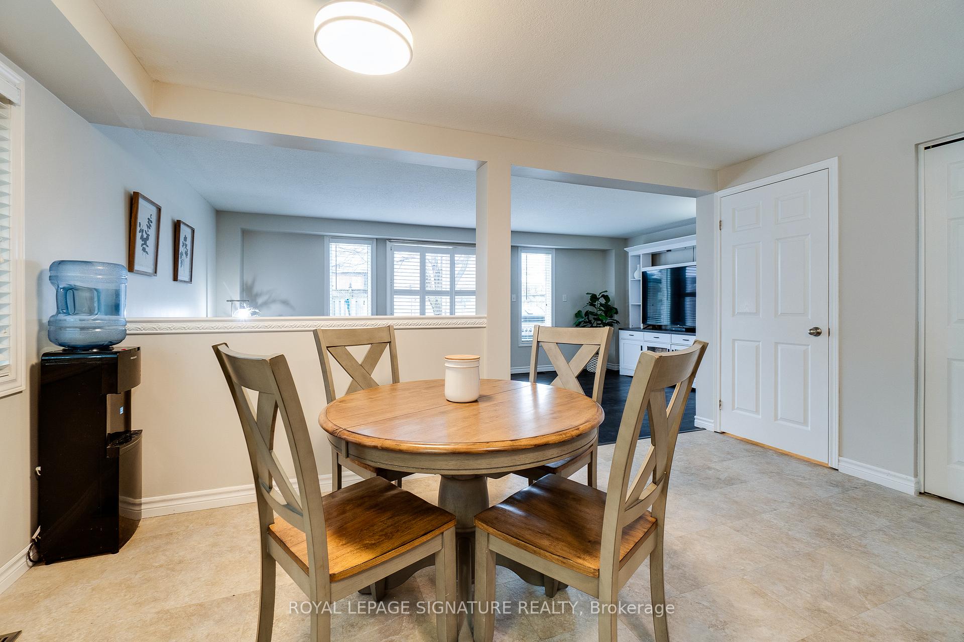 Photo 17 of 901 Copper Leaf Crescent, Kitchener — HOMEH