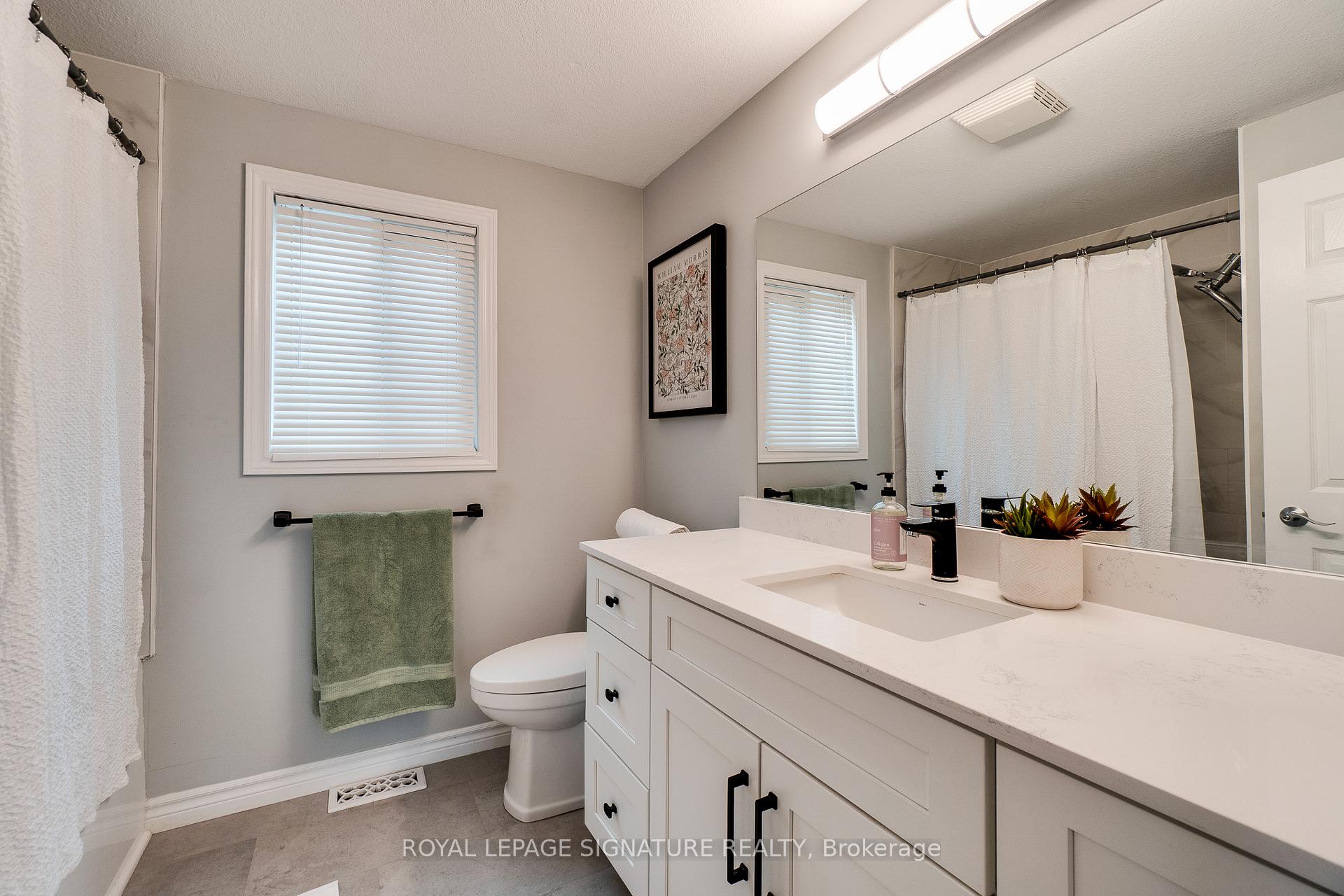 Photo 25 of 901 Copper Leaf Crescent, Kitchener — HOMEH