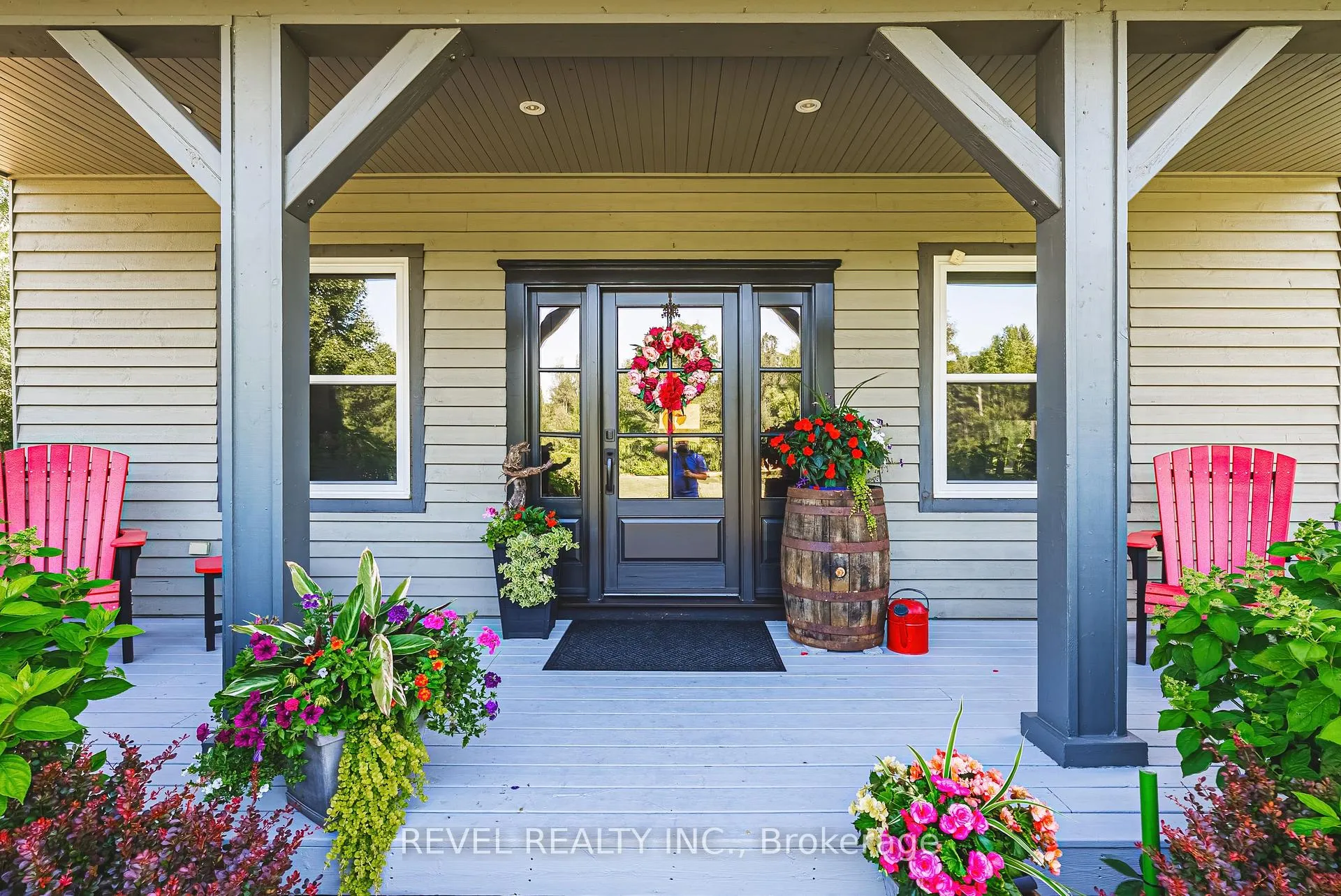 Photo 4 of 8305 Canyon Road, Milton, Campbellville — HOMEH