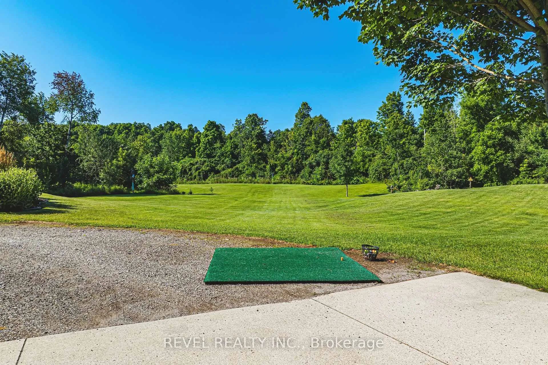 Photo 7 of 8305 Canyon Road, Milton, Campbellville — HOMEH