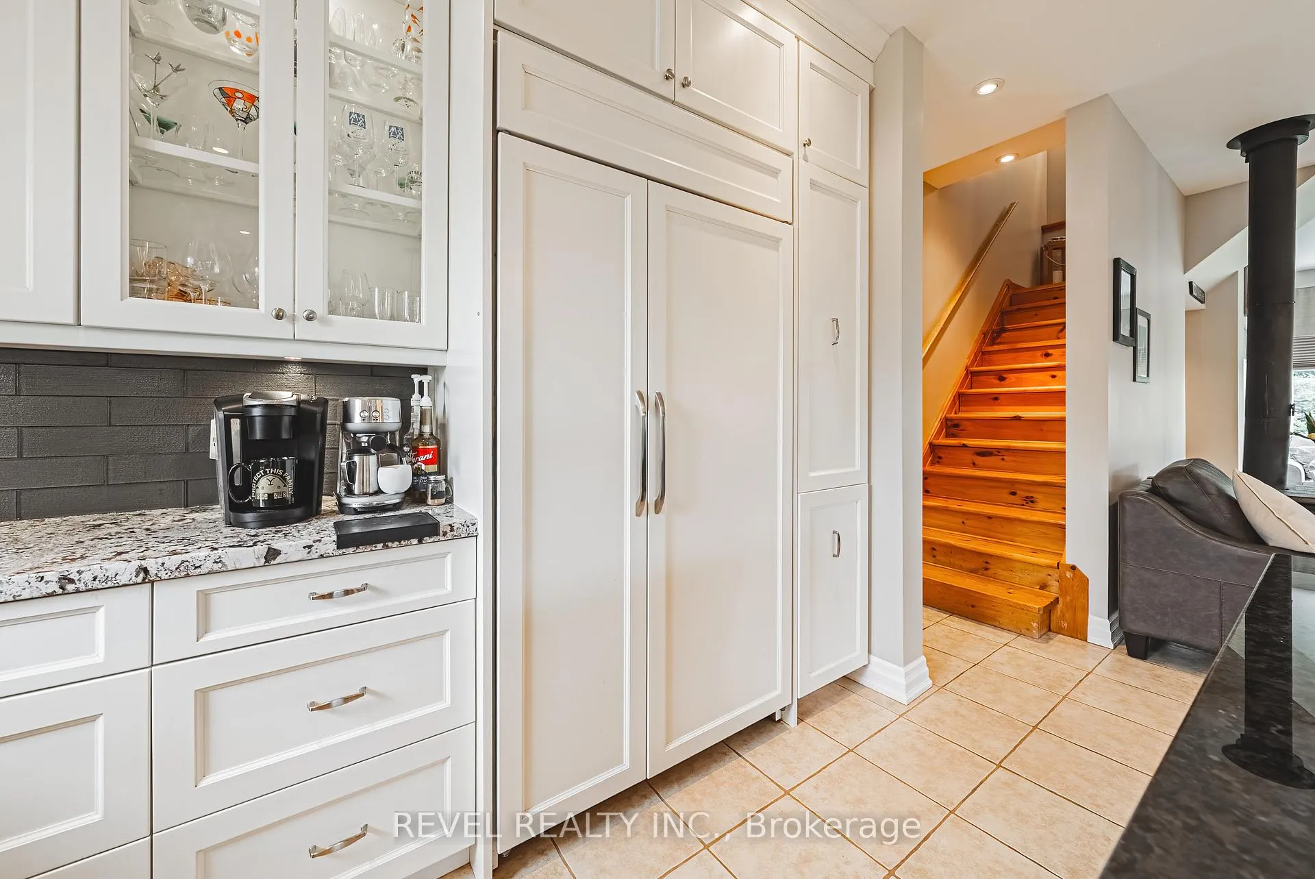 Photo 14 of 8305 Canyon Road, Milton, Campbellville — HOMEH