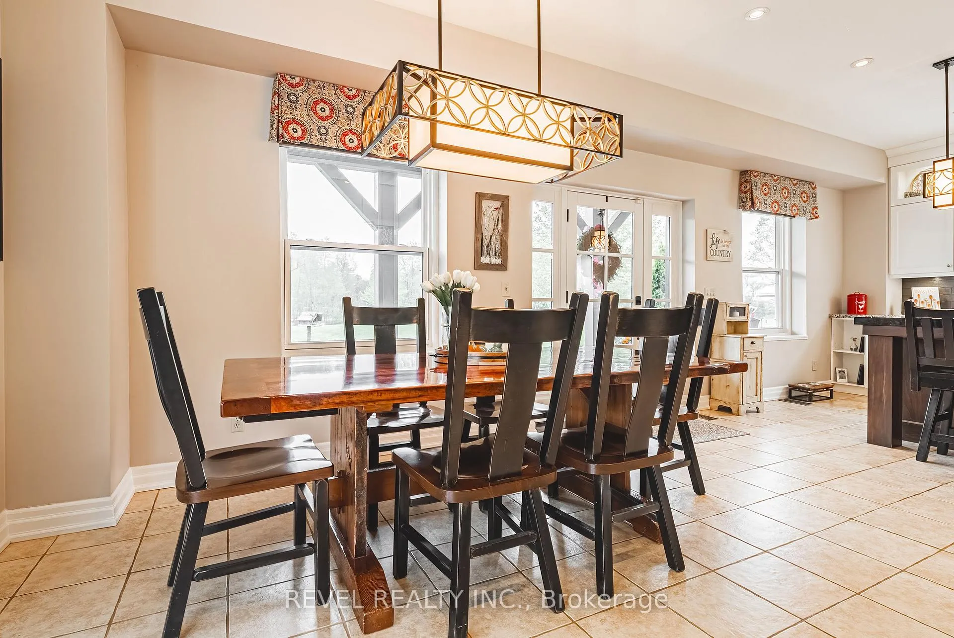 Photo 17 of 8305 Canyon Road, Milton, Campbellville — HOMEH