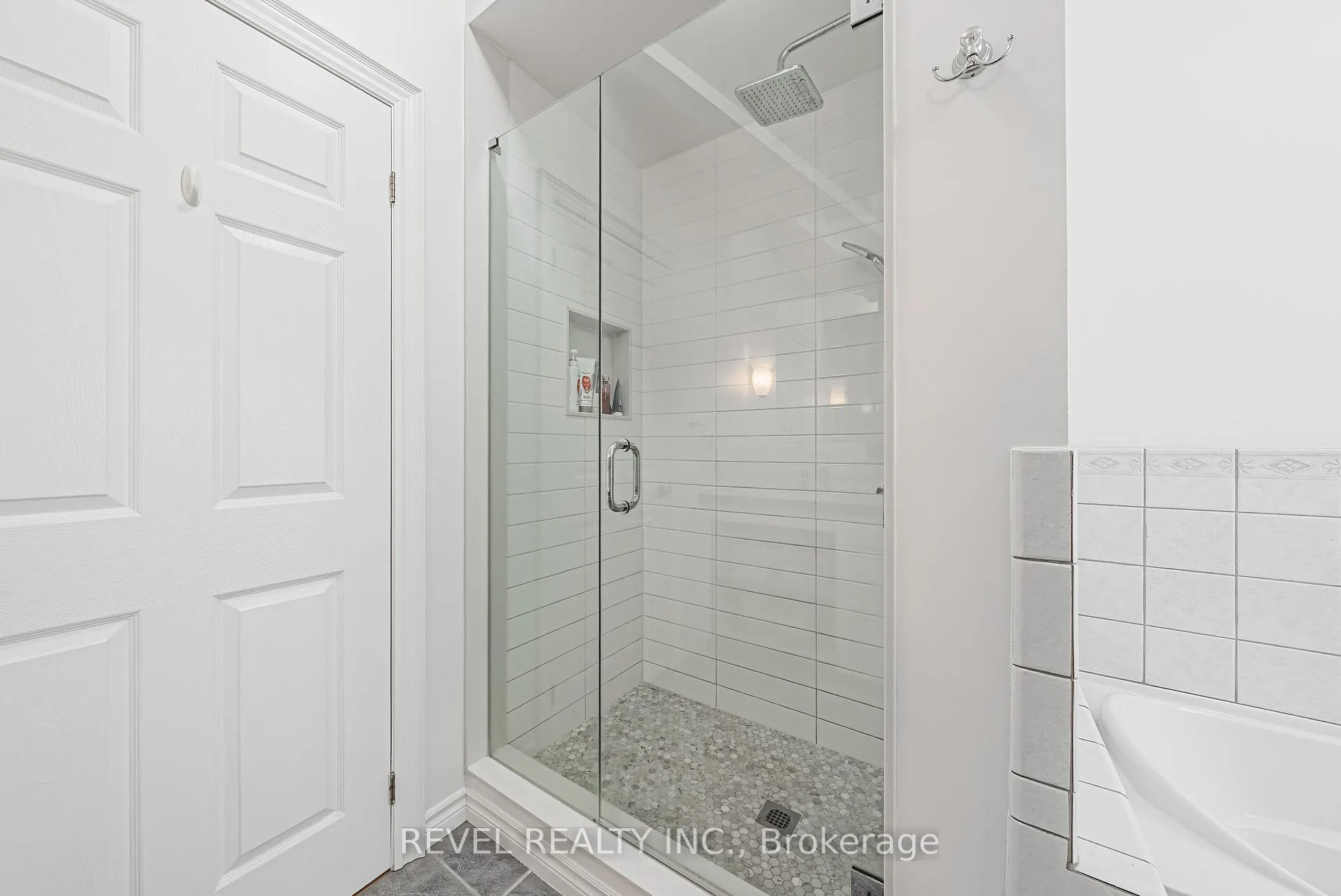 Photo 30 of 8305 Canyon Road, Milton, Campbellville — HOMEH