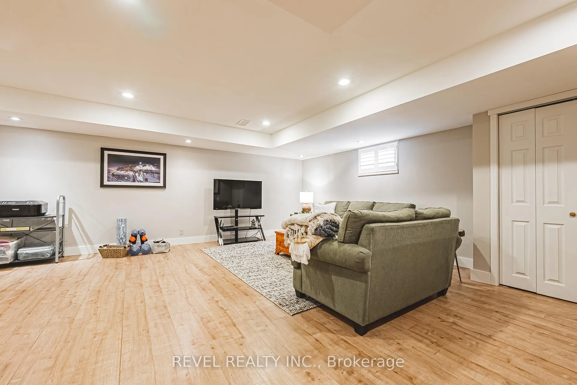 Photo 32 of 8305 Canyon Road, Milton, Campbellville — HOMEH