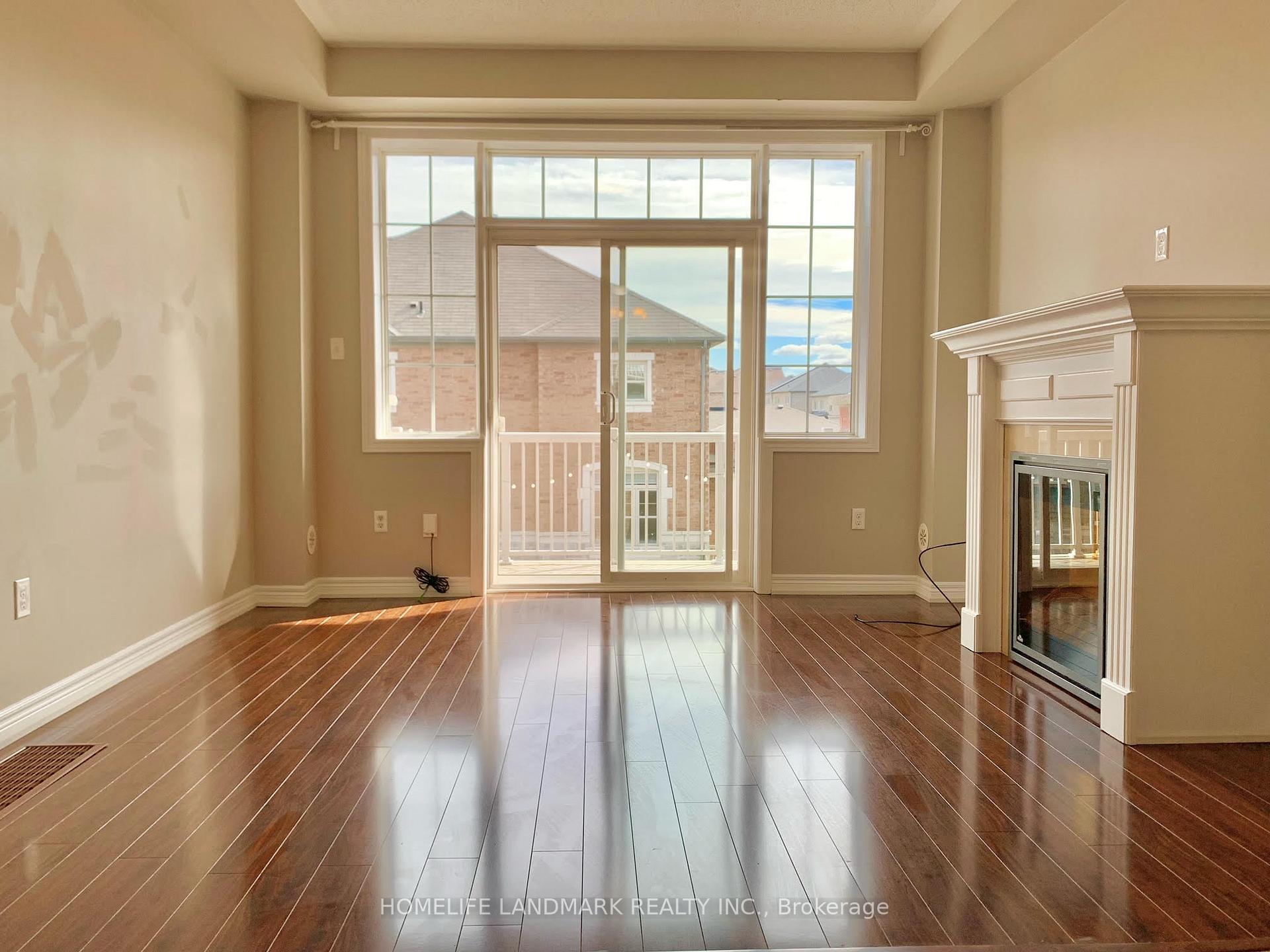 Photo 4 of 9331 Kennedy Road, Markham, Berczy — HOMEH