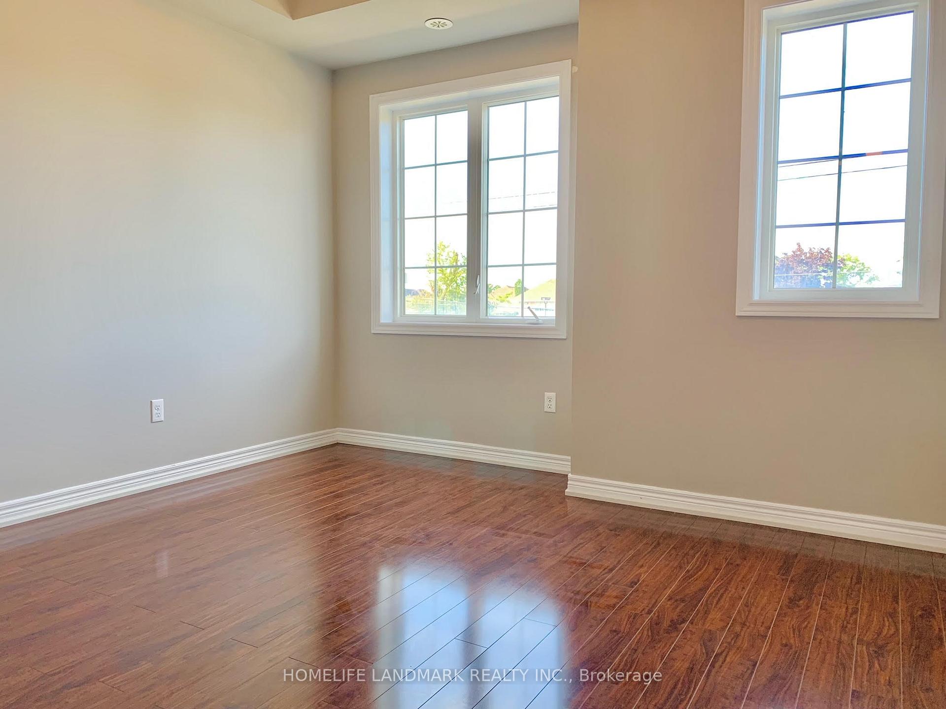 Photo 10 of 9331 Kennedy Road, Markham, Berczy — HOMEH