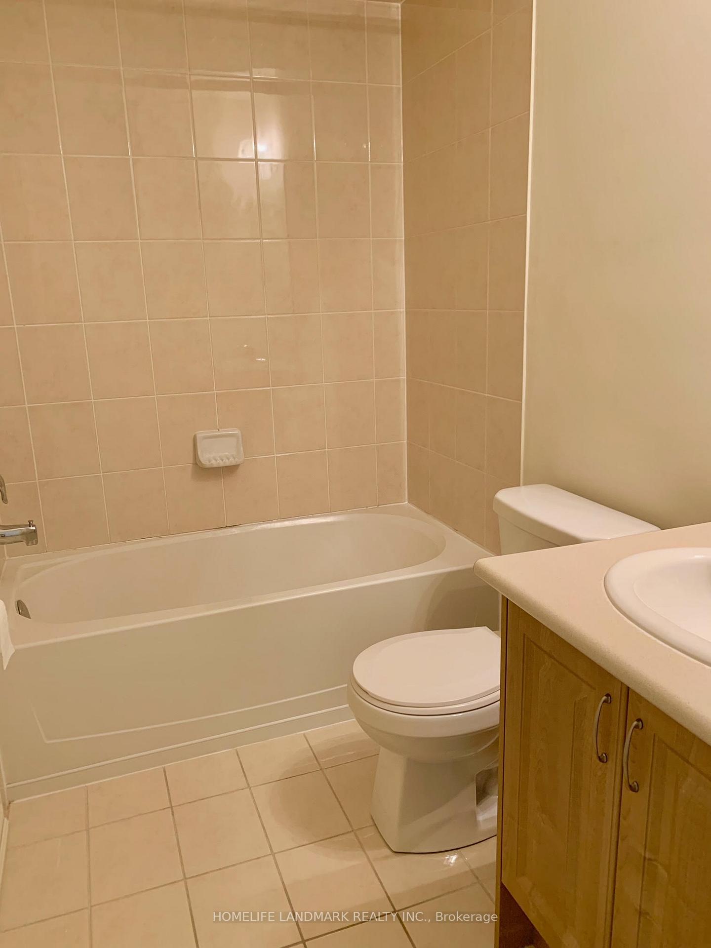 Photo 12 of 9331 Kennedy Road, Markham, Berczy — HOMEH