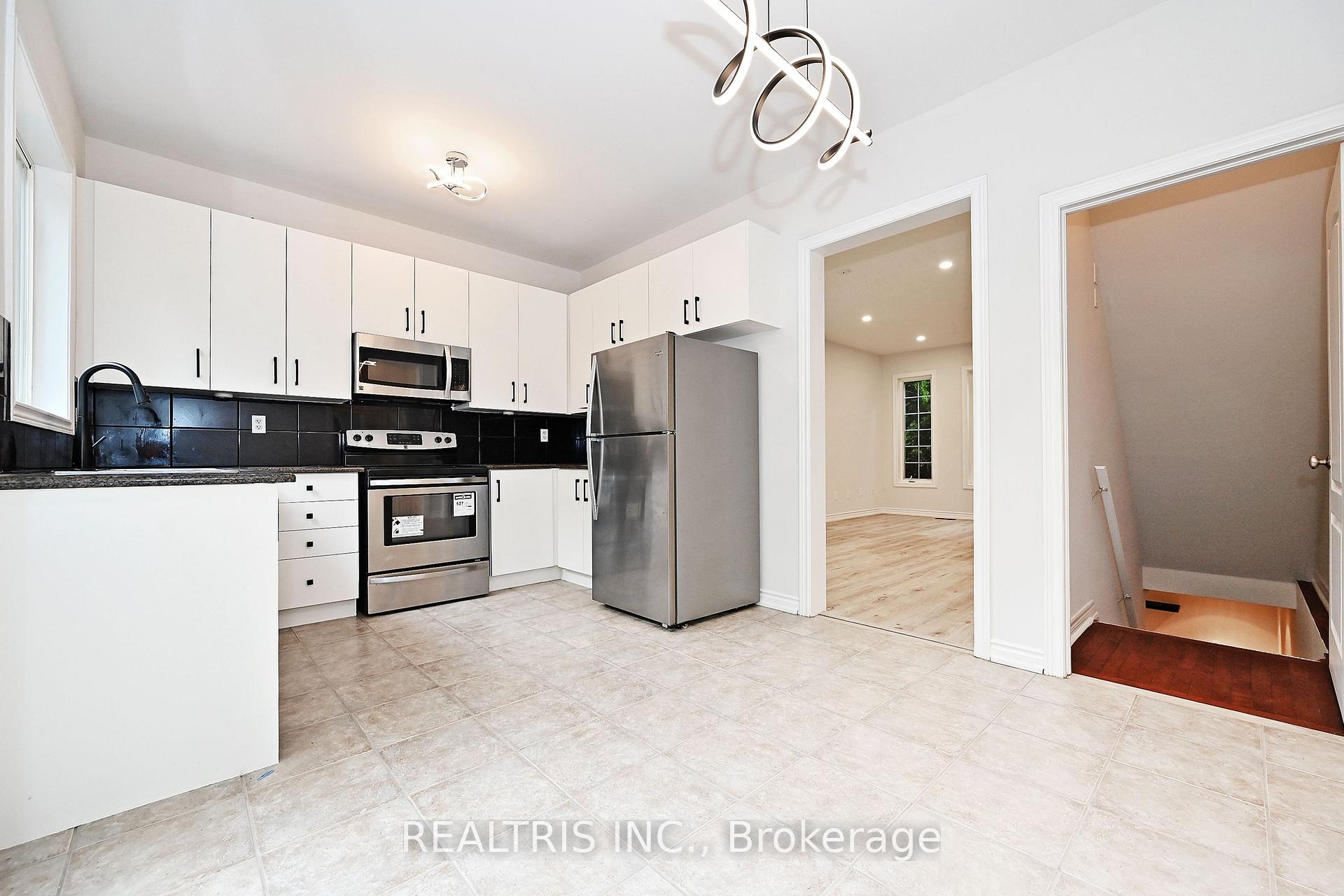 Photo 12 of 3 Hammersly Boulevard, Markham, Wismer — HOMEH