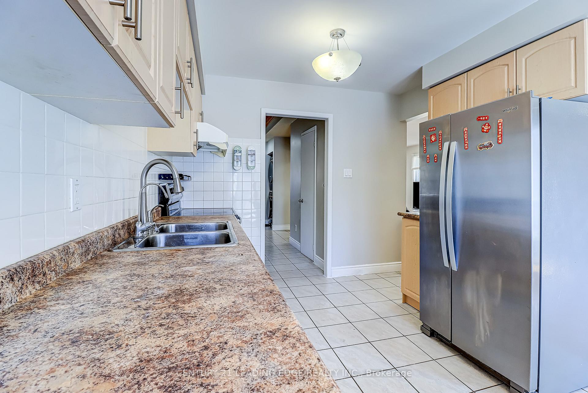 Photo 10 of 47 Ingram Road, Markham, Milliken Mills East — HOMEH