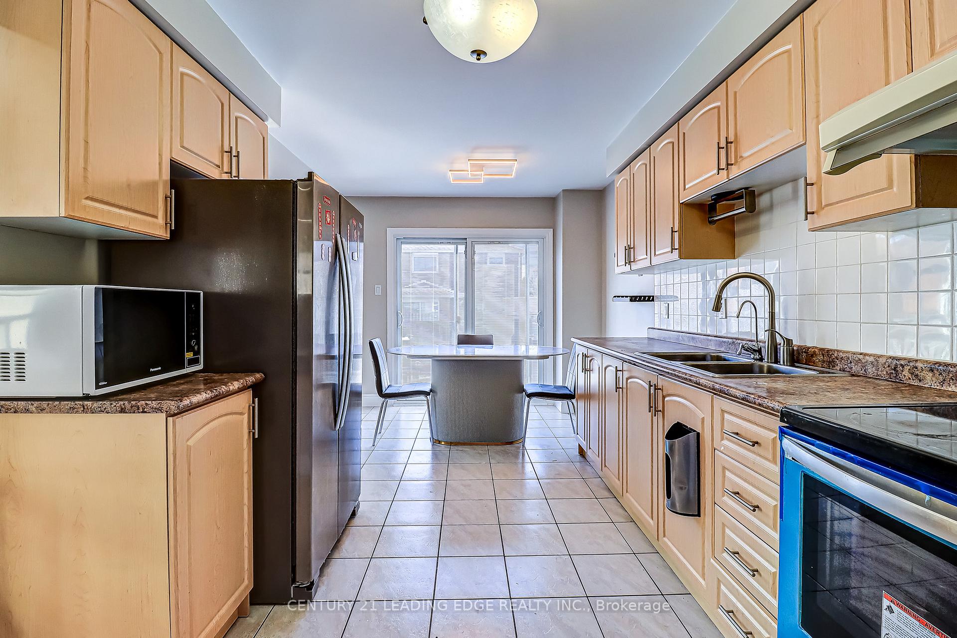 Photo 12 of 47 Ingram Road, Markham, Milliken Mills East — HOMEH