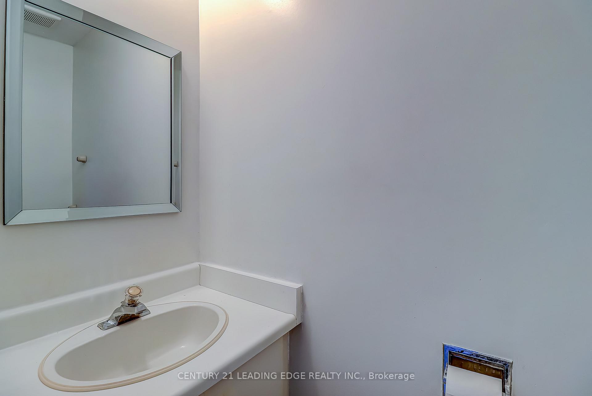 Photo 13 of 47 Ingram Road, Markham, Milliken Mills East — HOMEH