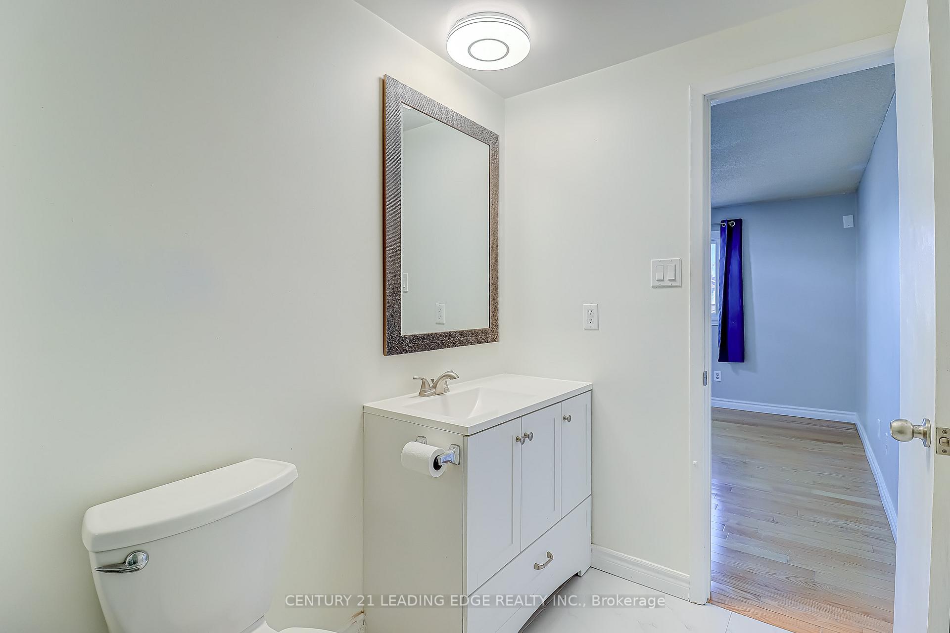 Photo 17 of 47 Ingram Road, Markham, Milliken Mills East — HOMEH