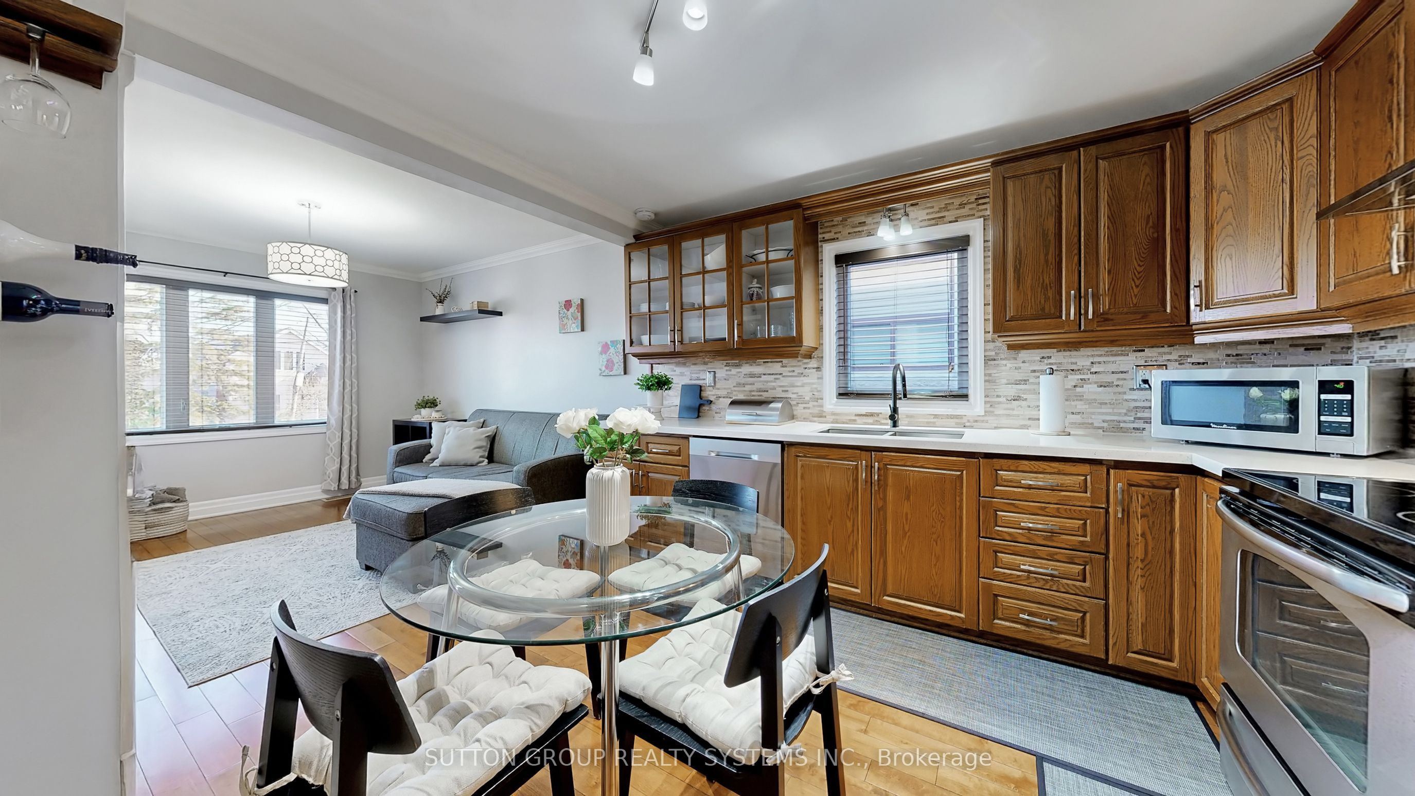 Photo 9 of 38 Donald Avenue, Toronto, Keelesdale-Eglinton West — HOMEH