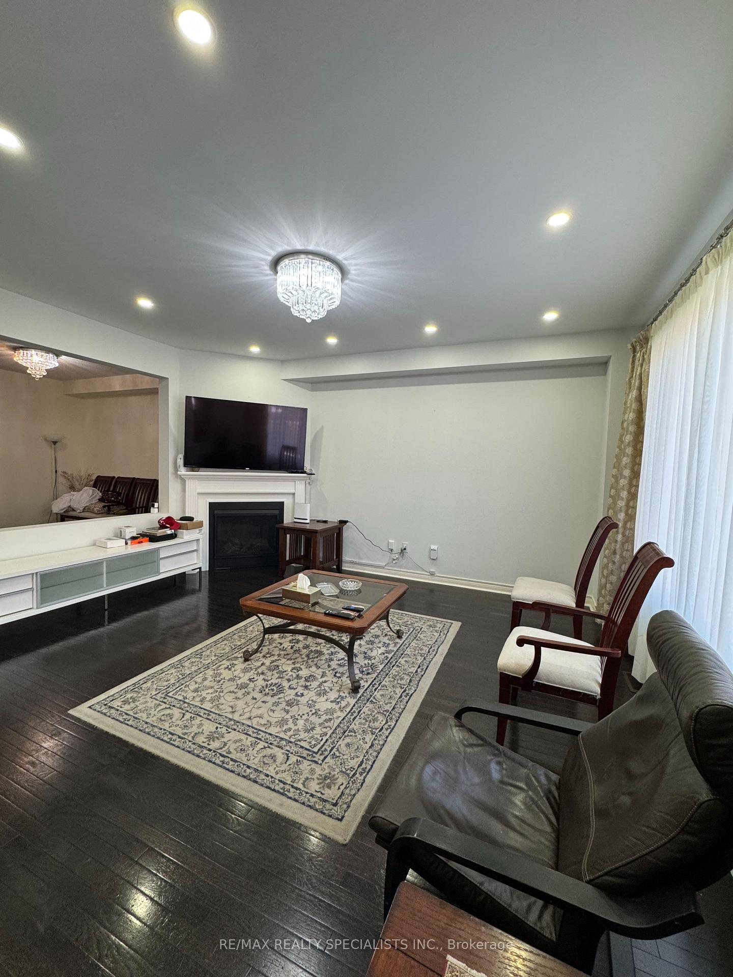 Photo 10 of 474 Cedric Terrace, Milton, Harrison — HOMEH